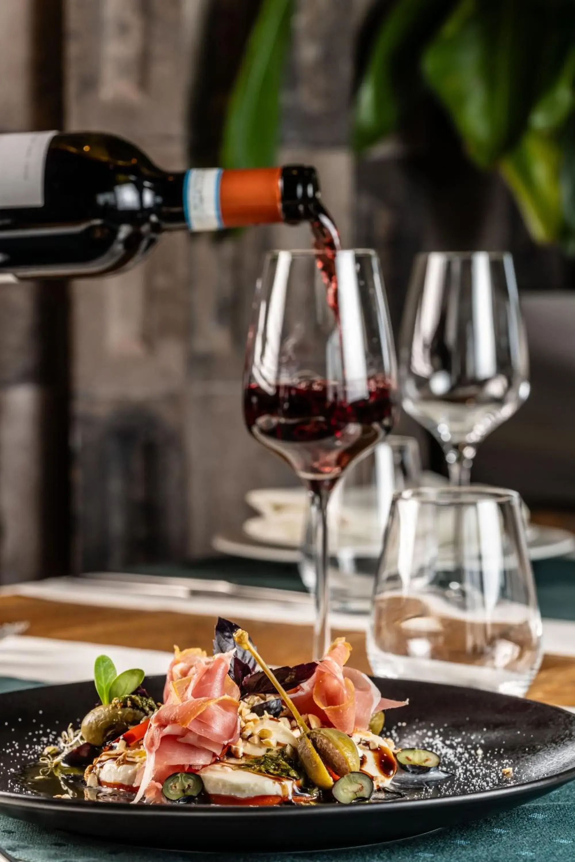 Restaurant/places to eat in Loft7 Restaurant/places to eat in Loft7