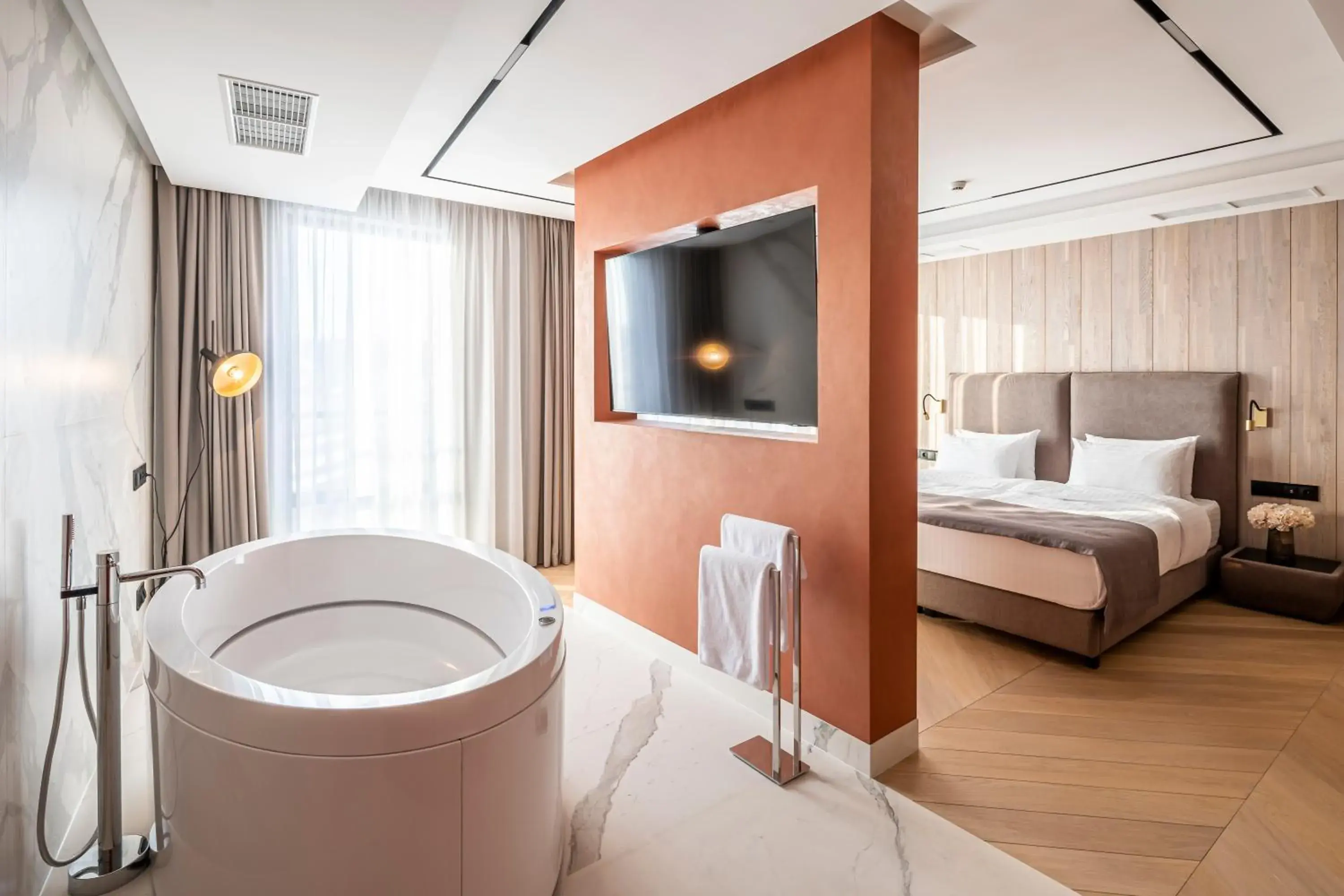 King Suite with Spa Bath in Loft7 King Suite with Spa Bath in Loft7