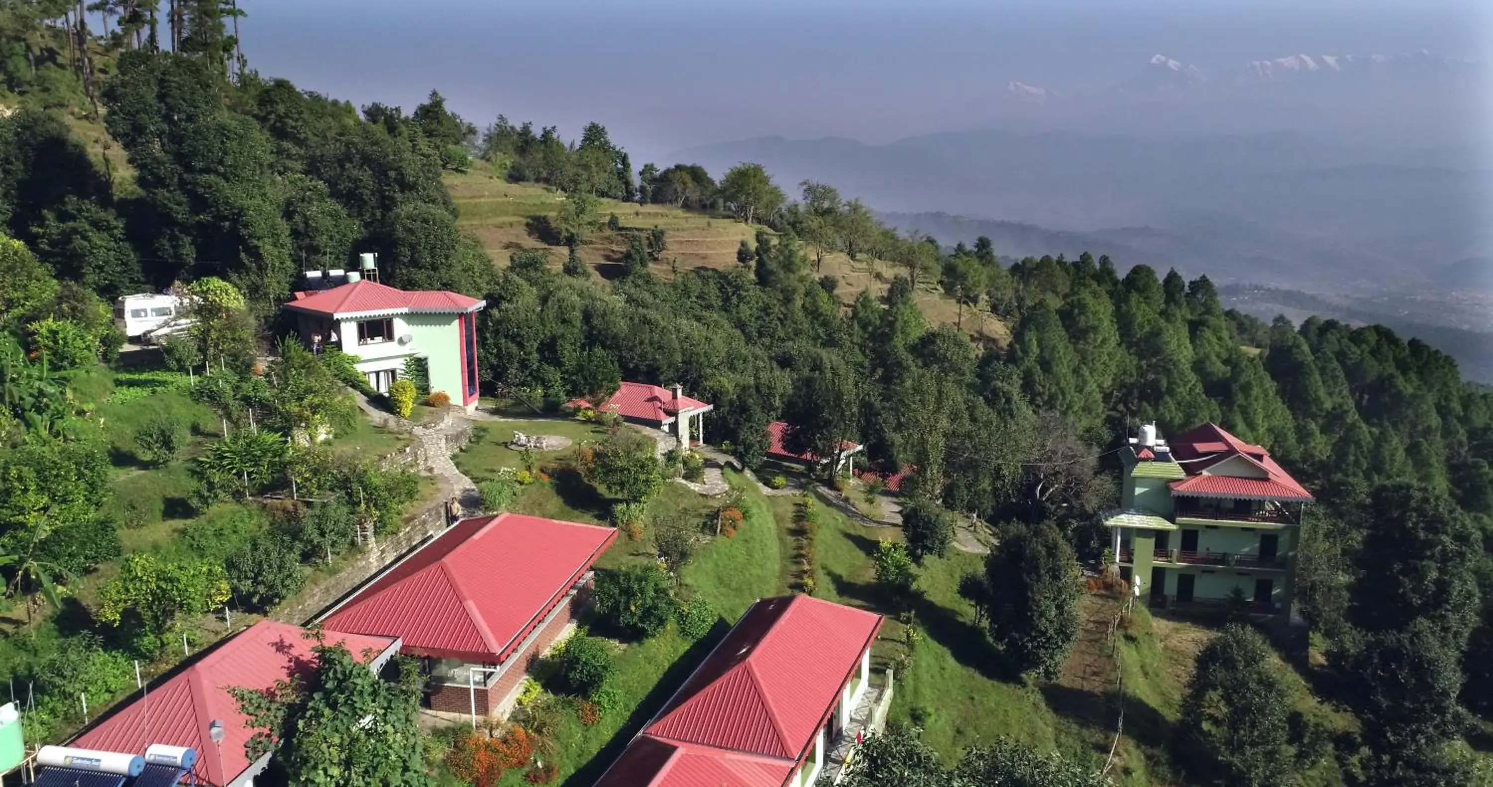 Property building in Himalaya Darshan Resort Property building in Himalaya Darshan Resort
