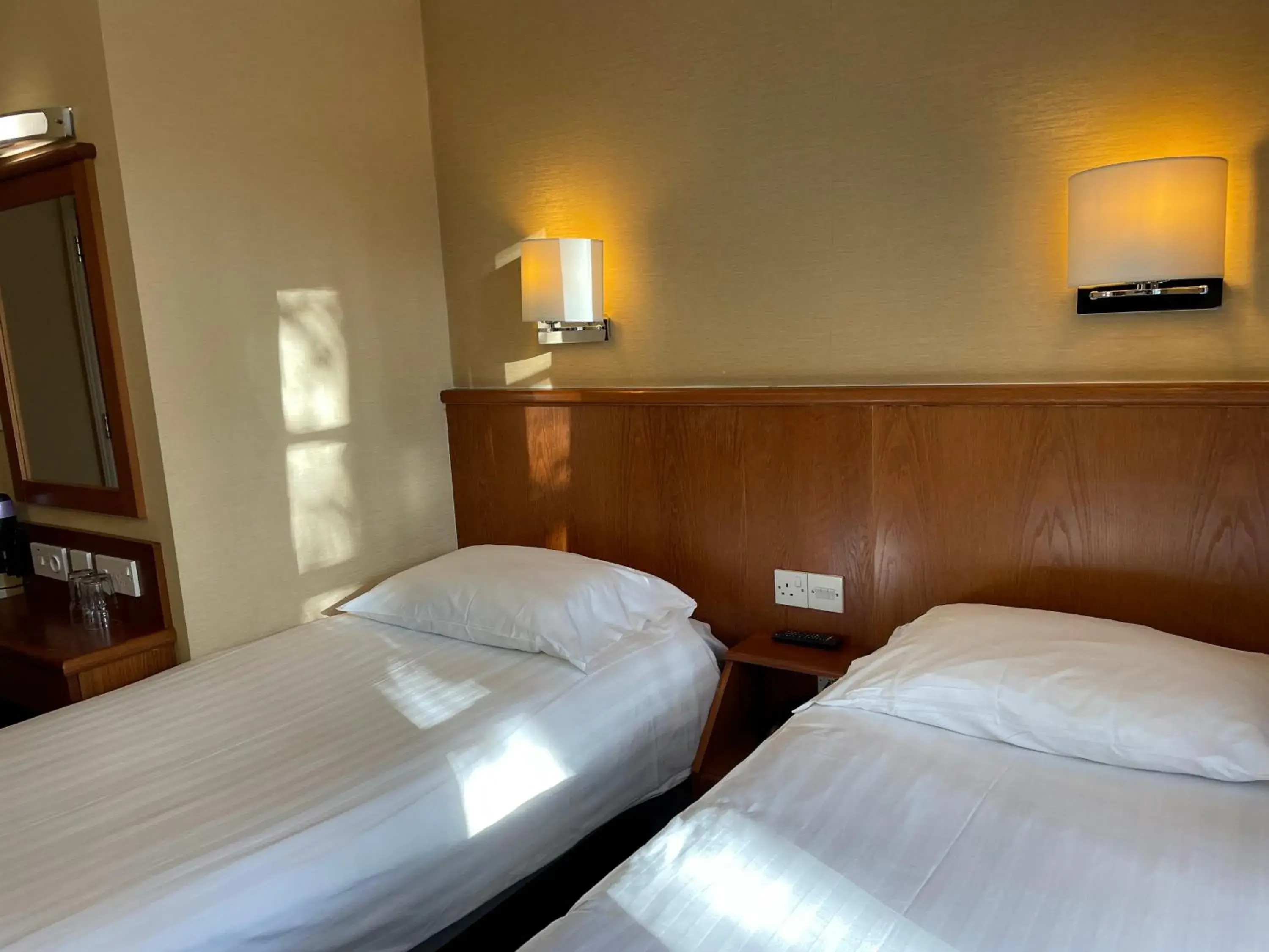 Bed in Orchard Hotel Bed in Orchard Hotel