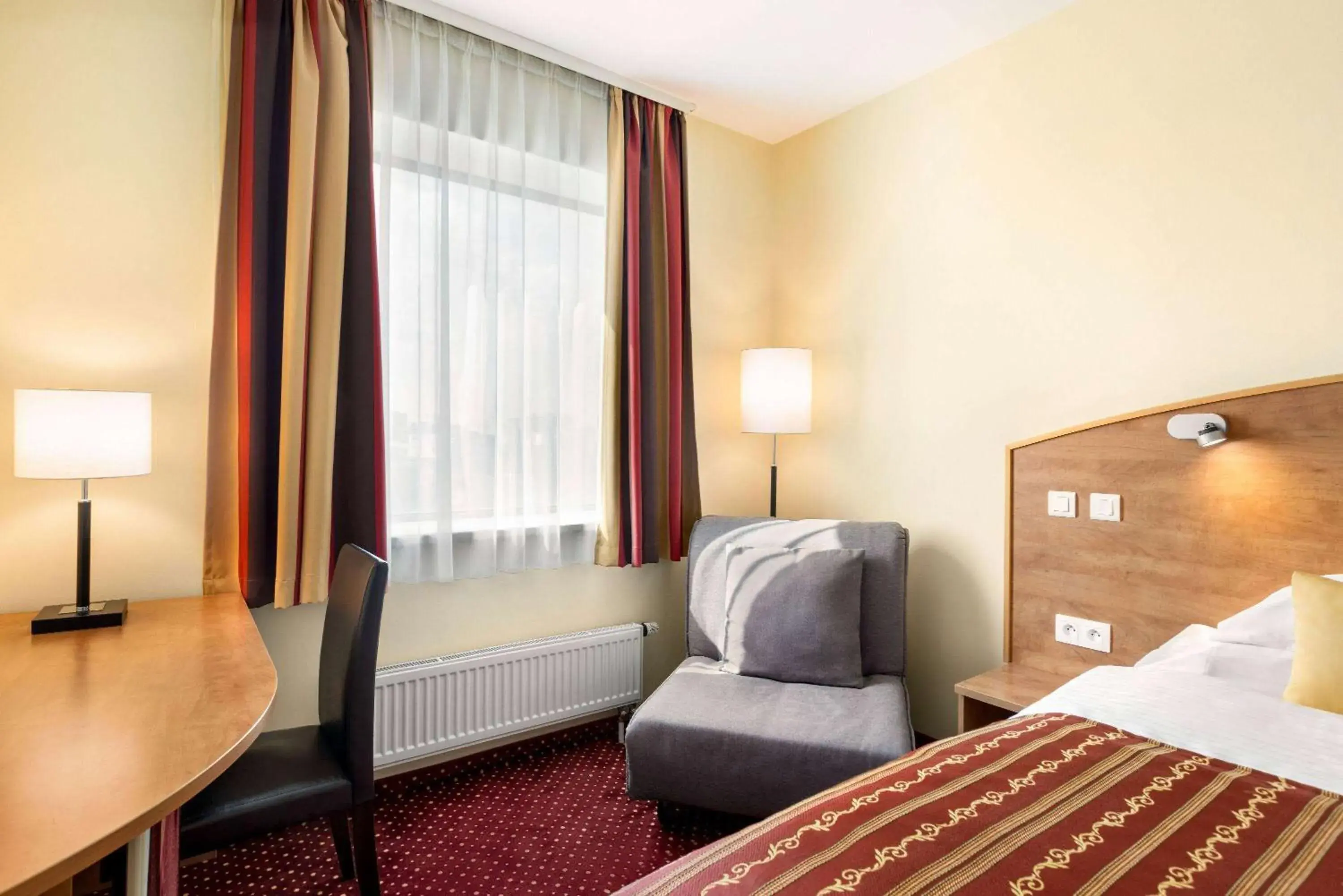 Photo of the whole room, Bed in Amedia Express Prague, Trademark Collection by Wyndham Photo of the whole room, Bed in Amedia Express Prague, Trademark Collection by Wyndham