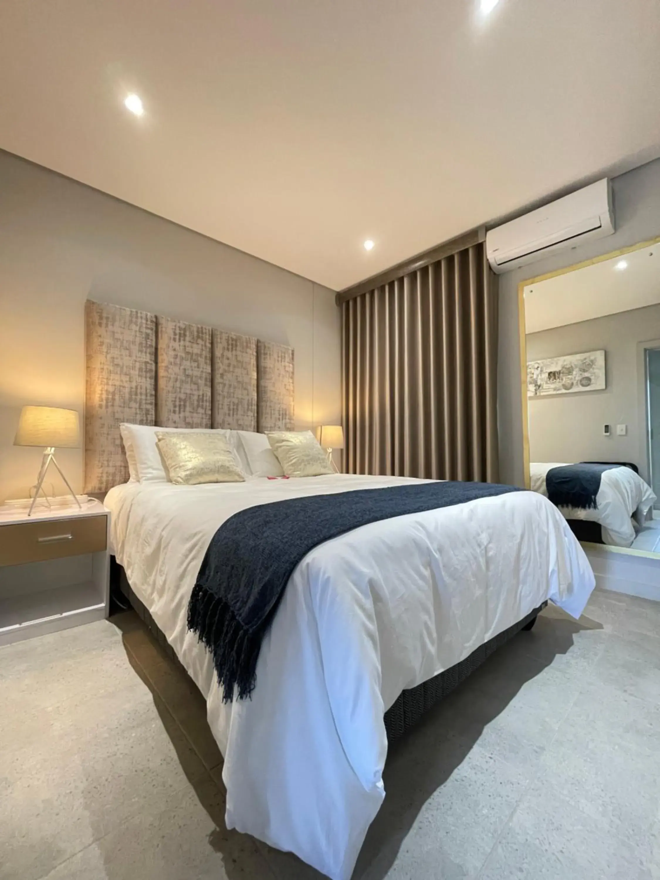 Bedroom, Bed in Glorystar 2Six2 Florida Road Bedroom, Bed in Glorystar 2Six2 Florida Road