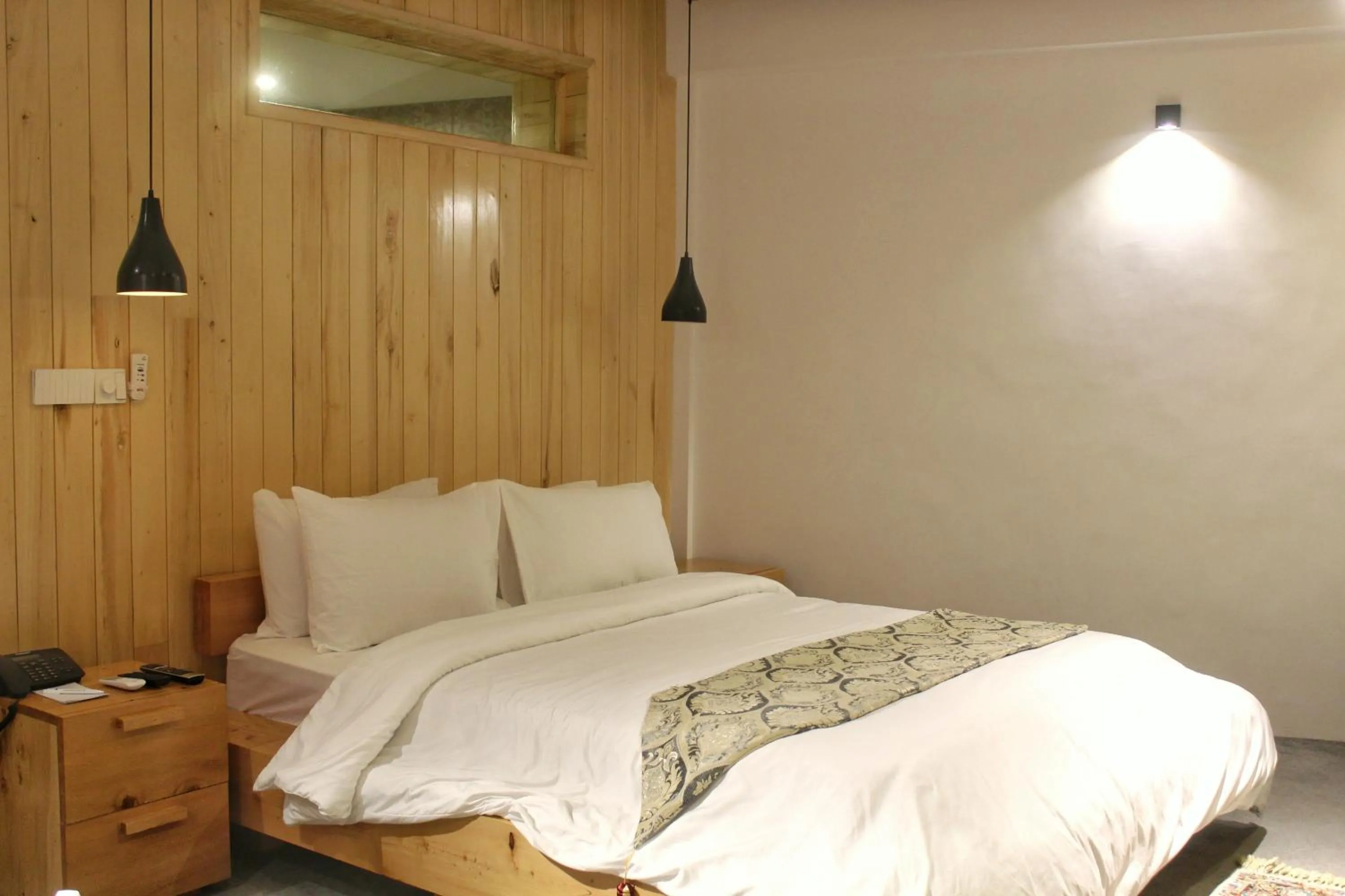 Bed in Famree Resort Hunza