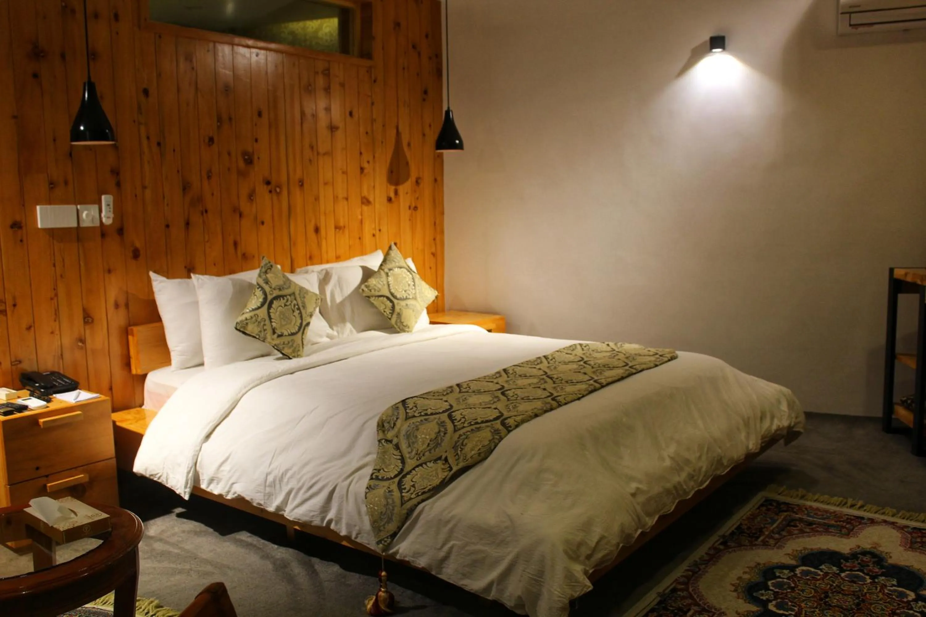 Bed in Famree Resort Hunza