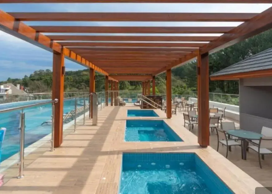 Swimming pool in Laghetto Gramado Golden Resort Swimming pool in Laghetto Gramado Golden Resort