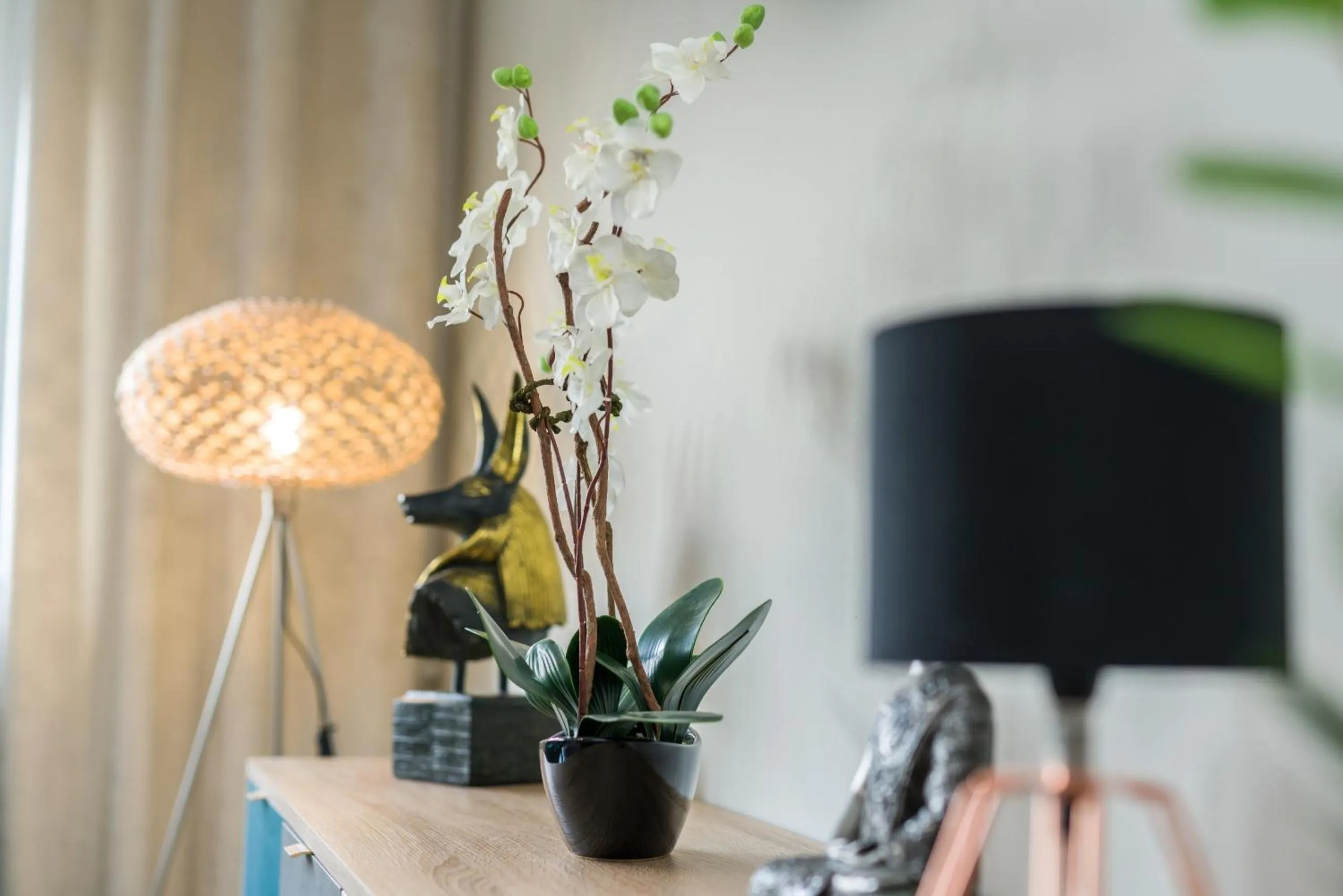 Communal lounge/ TV room in Apartments Poznań Keplera by Noclegi Renters