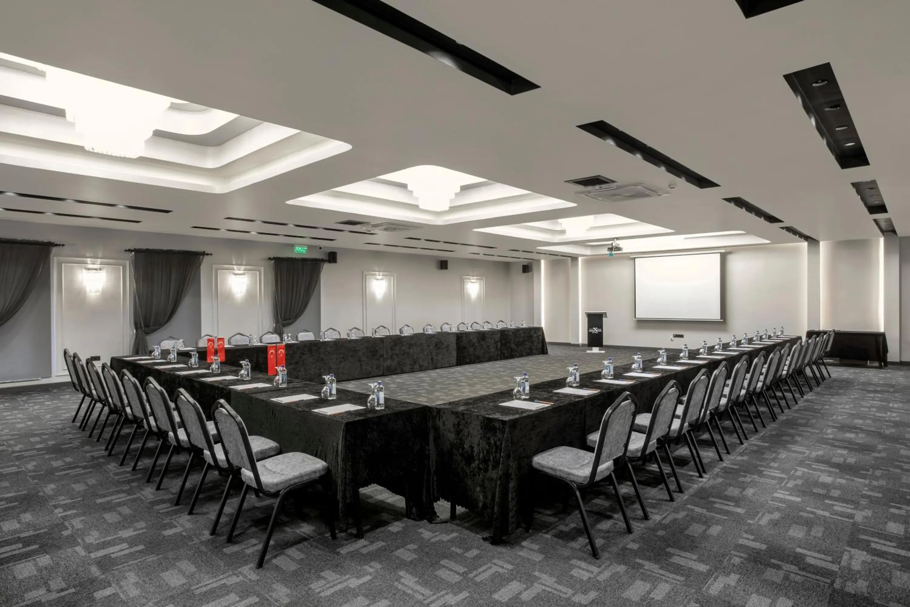 Meeting/conference room in Luxon Hotel Sakarya