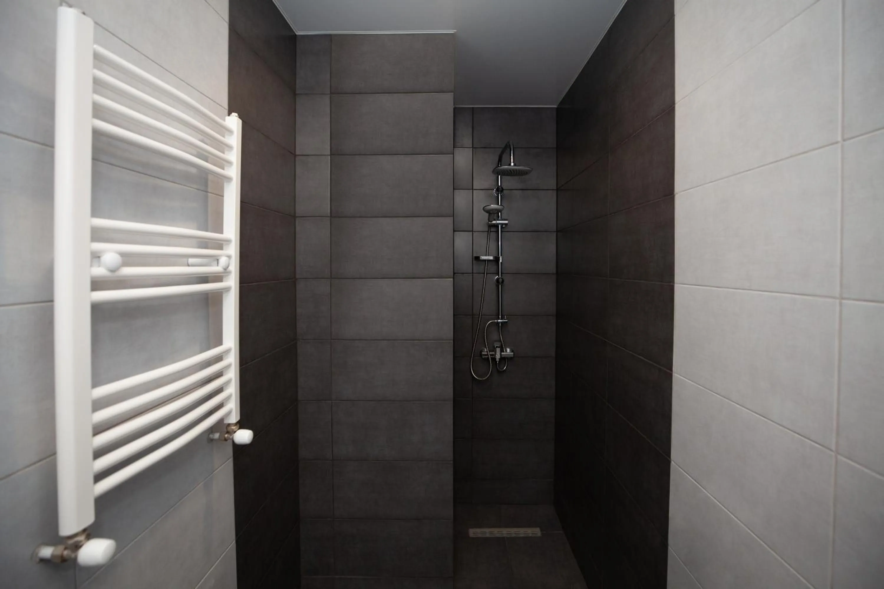 Shower in Old City Boutique Hotel