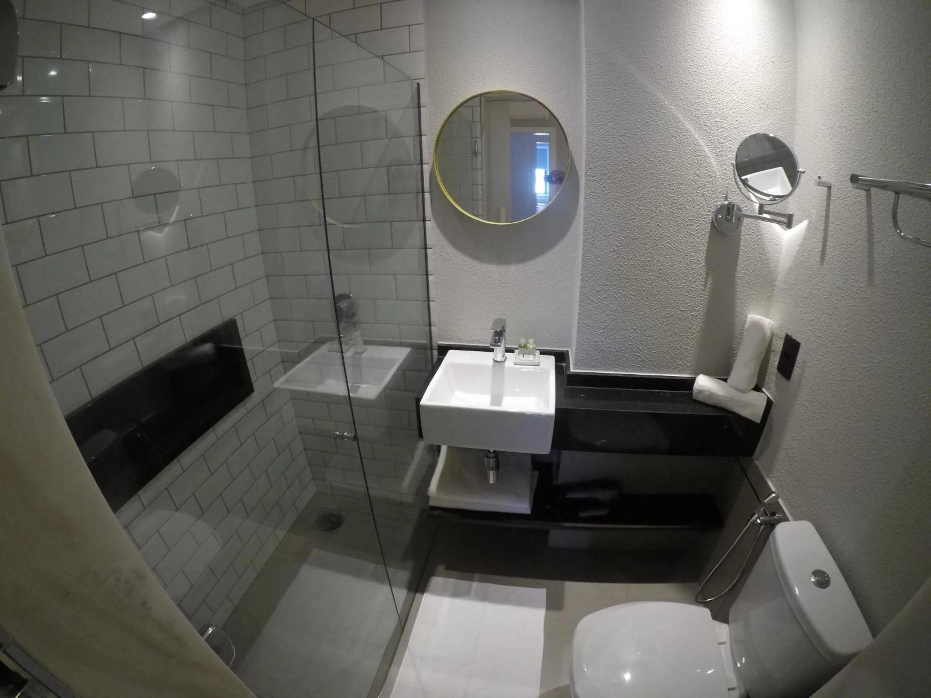 Bathroom in LA HOTEL VOTUPORANGA