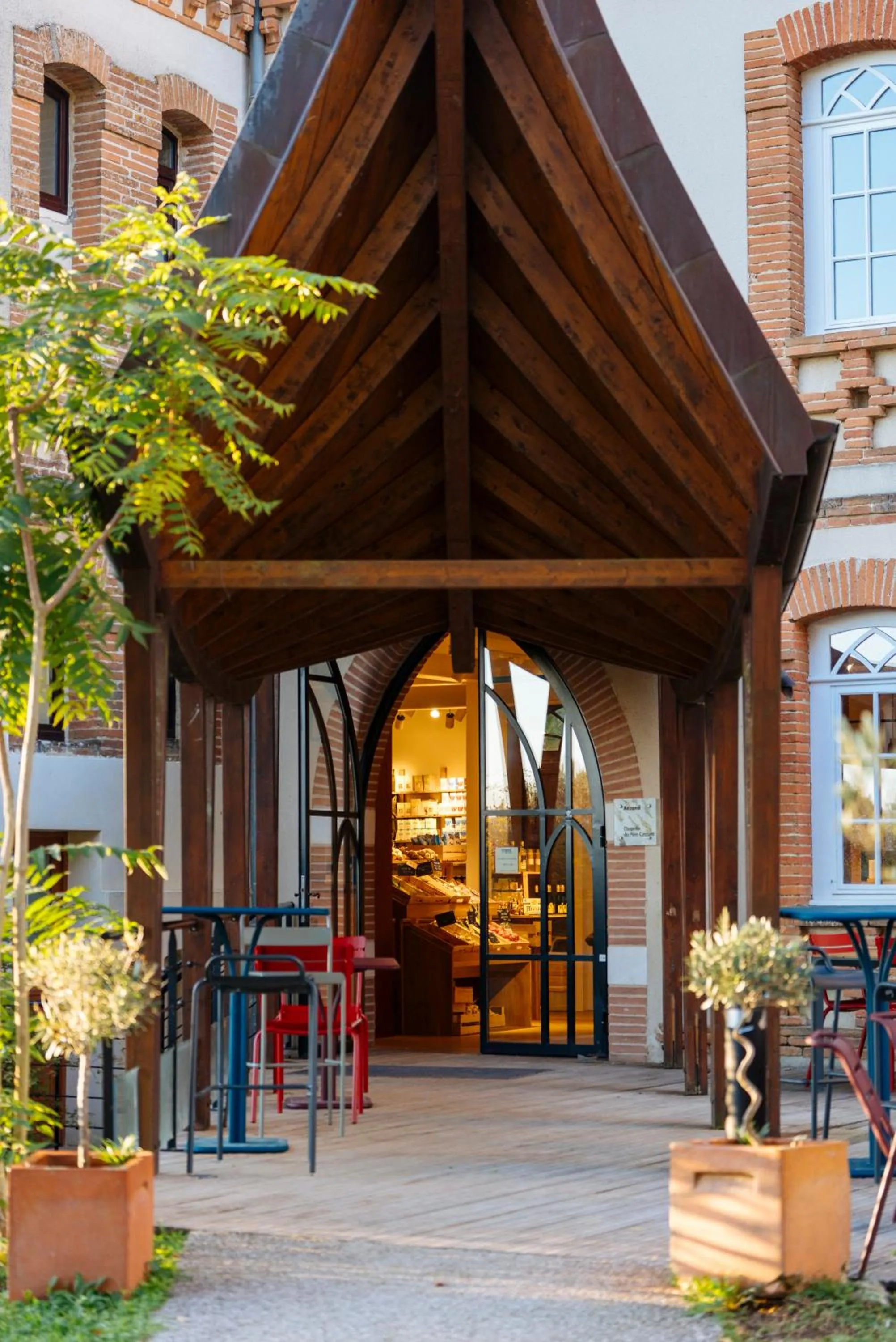 Property building in Hotellerie de l'Abbaye du Désert