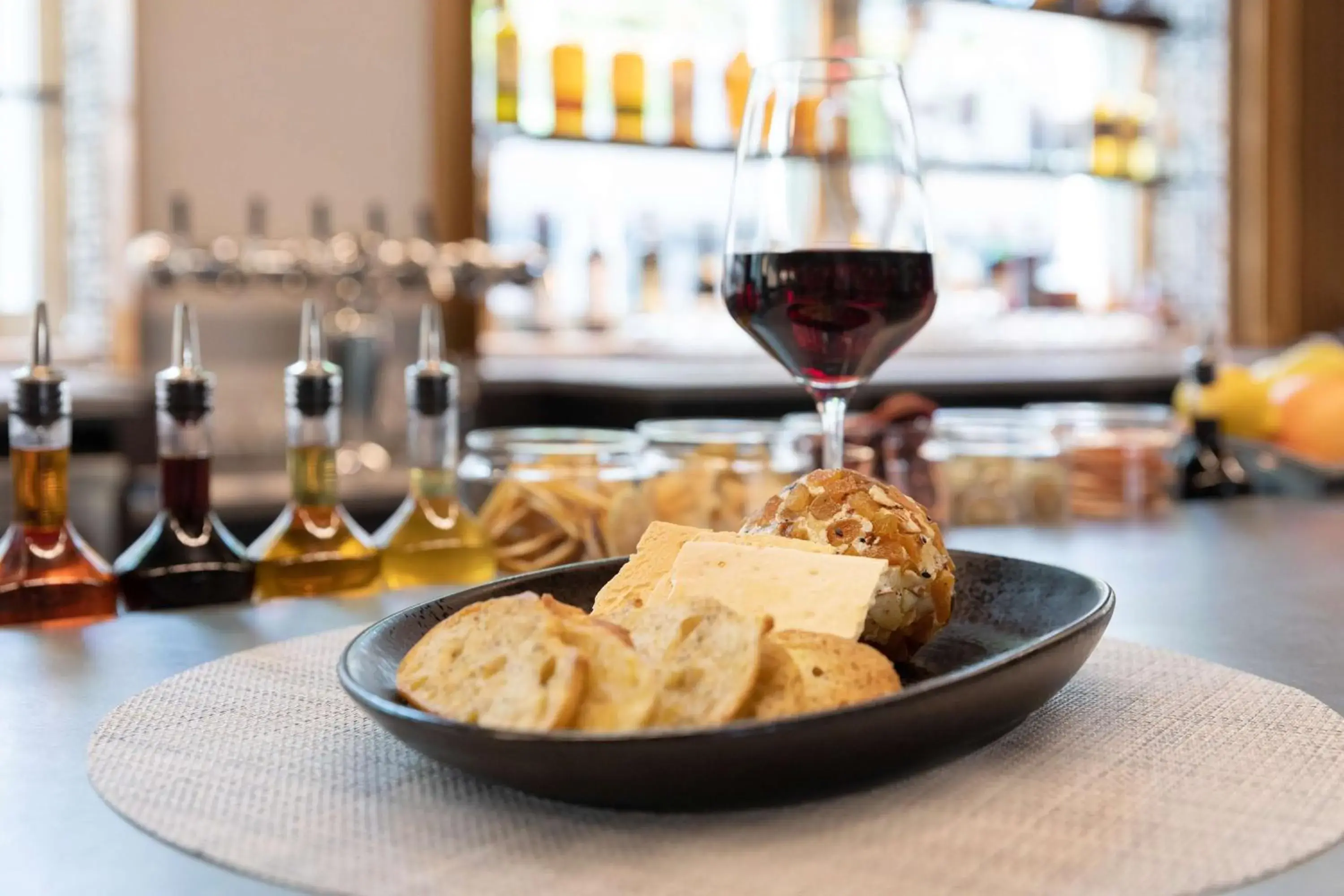 Restaurant/places to eat in The Slate Hotel Denver Downtown, Tapestry by Hilton Restaurant/places to eat in The Slate Hotel Denver Downtown, Tapestry by Hilton