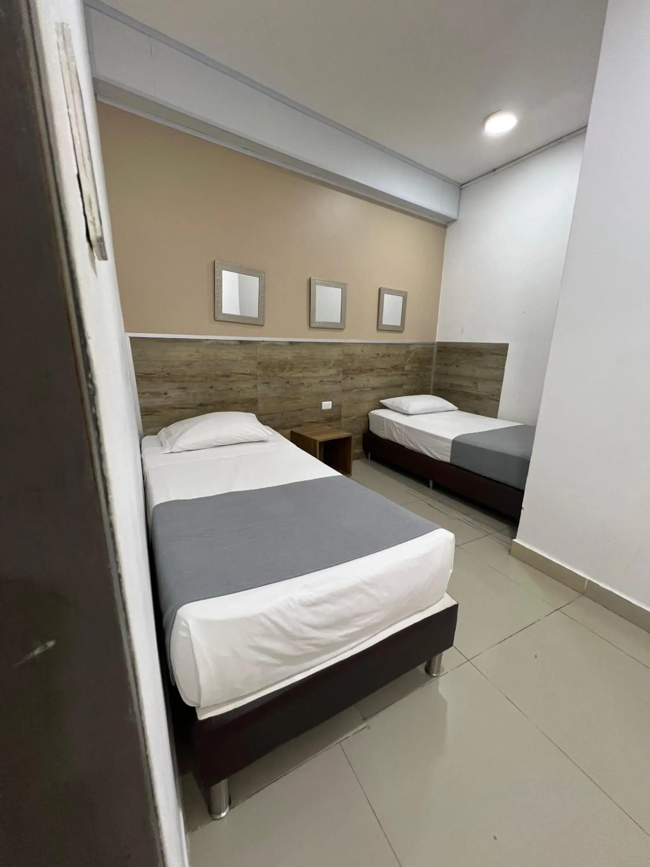 Standard Quadruple Room in HOTEL A & A SANTA ALEJANDRIA Standard Quadruple Room in HOTEL A & A SANTA ALEJANDRIA