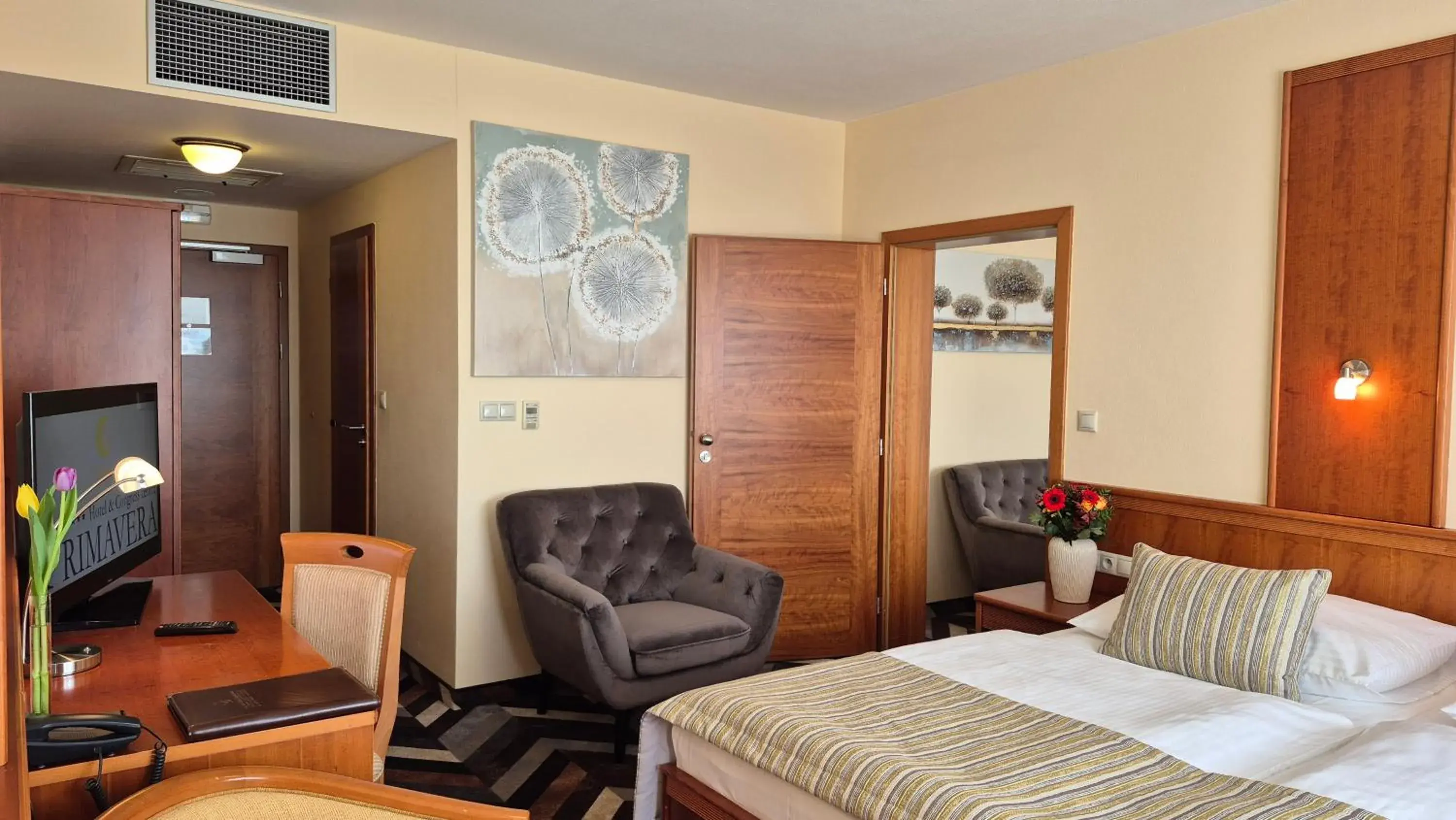 Bed in PRIMAVERA Hotel & Congress centre Bed in PRIMAVERA Hotel & Congress centre