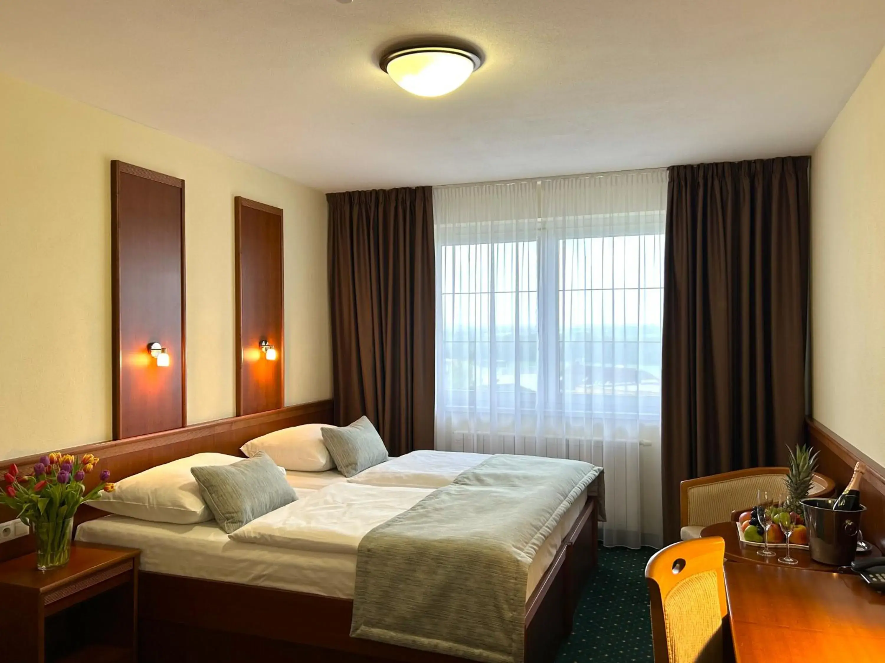 Standard Single Room in PRIMAVERA Hotel & Congress centre Standard Single Room in PRIMAVERA Hotel & Congress centre