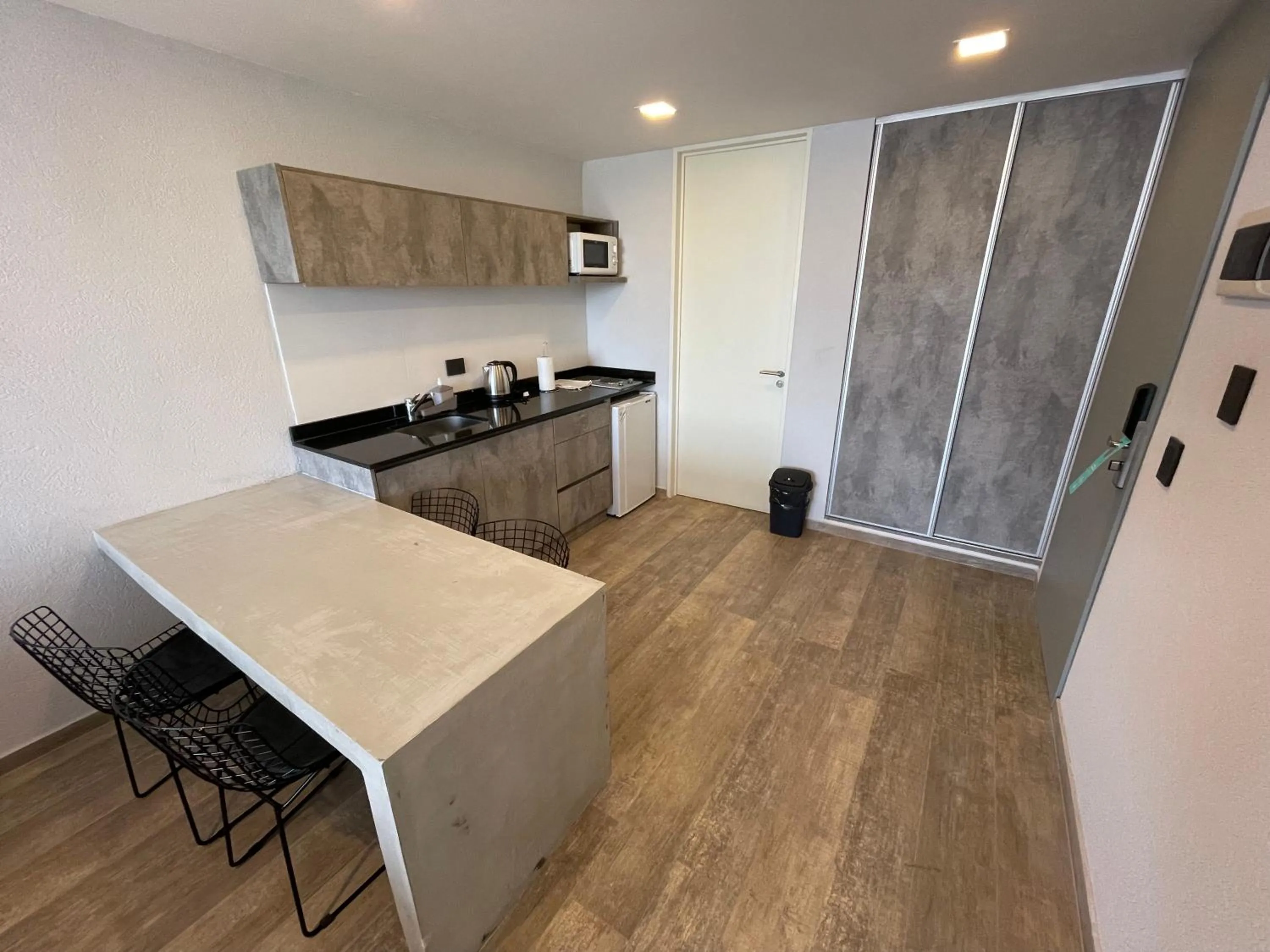 kitchen in Days Inn Devoto