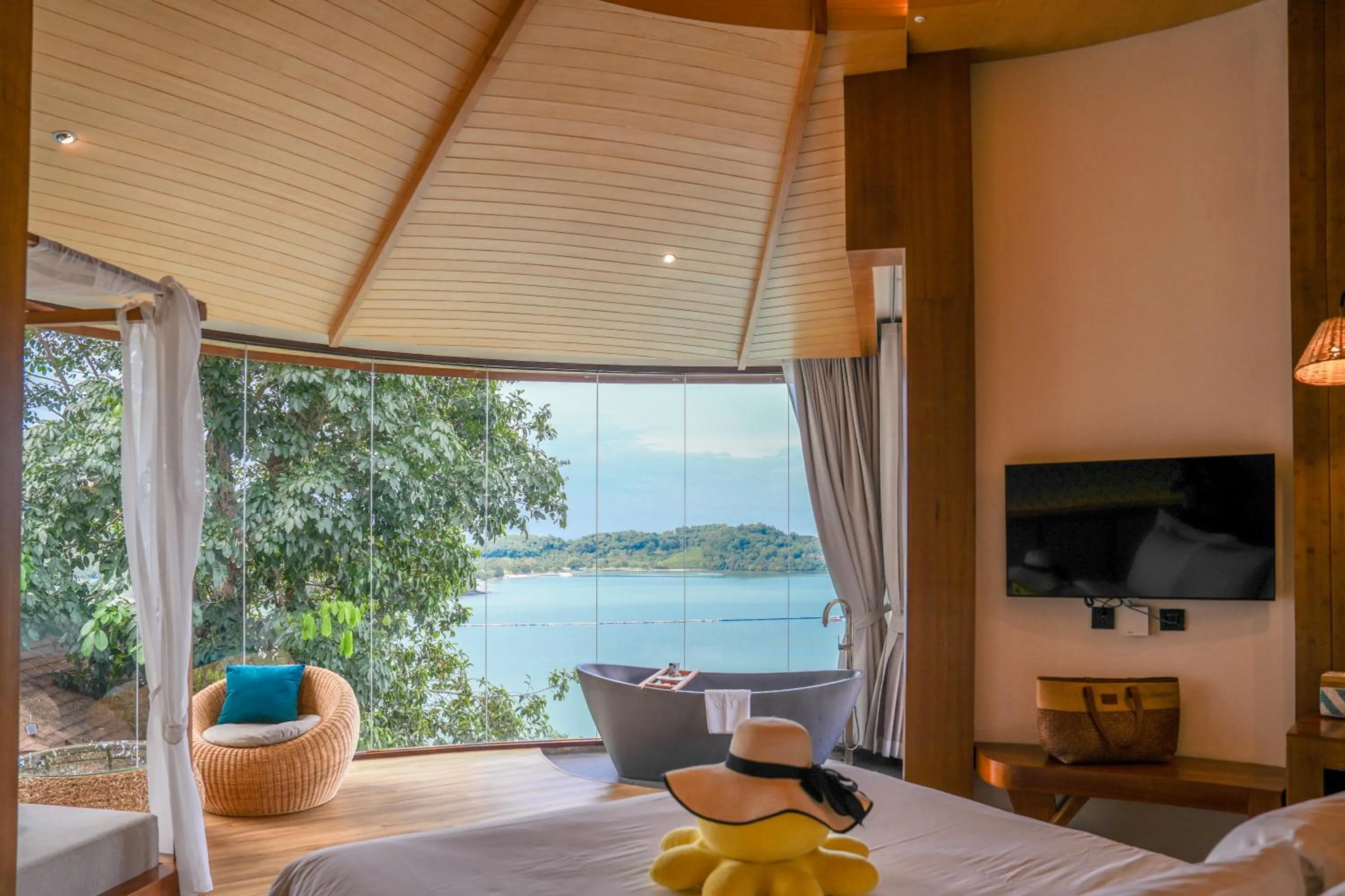 TV and multimedia in SINAE Phuket Luxury Hotel