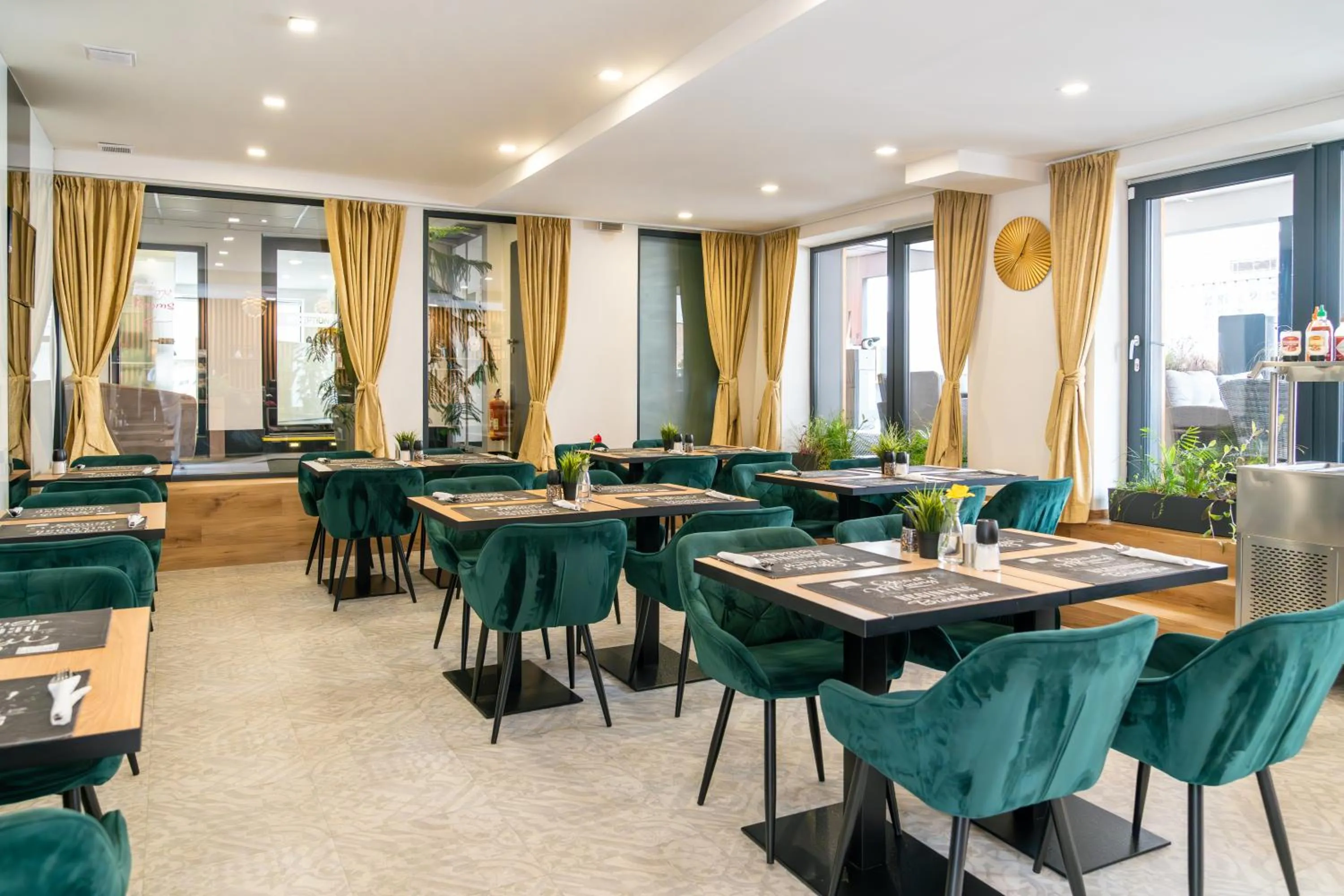 Breakfast in Hotel Plzeň