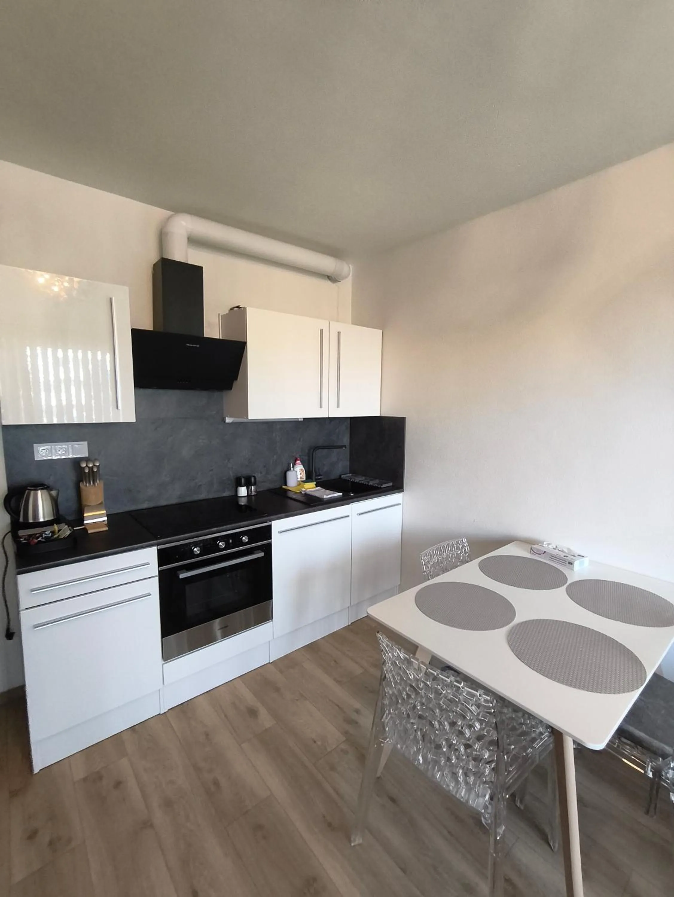 Kitchen or kitchenette in Hotel Plzeň