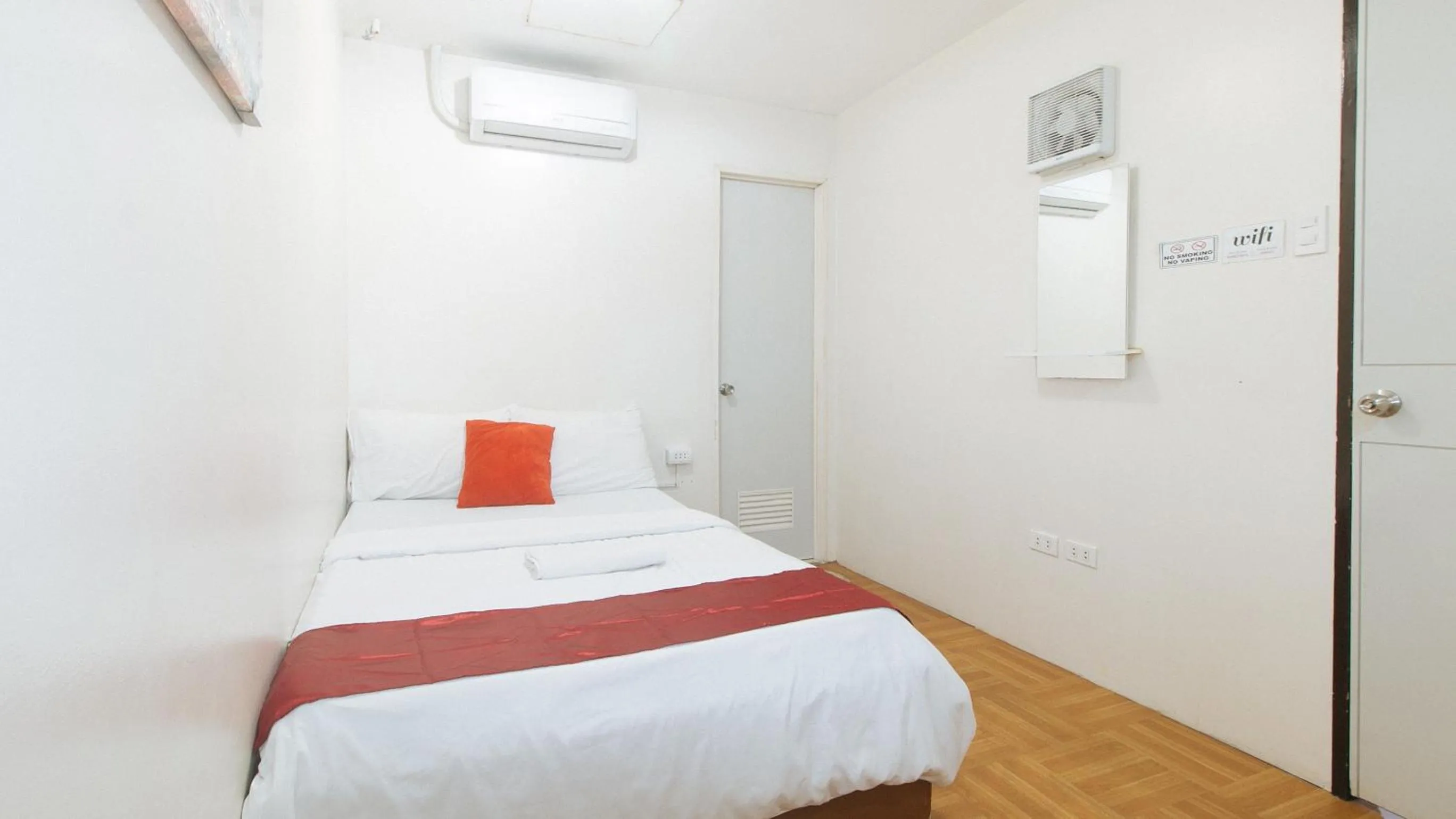 Bedroom, Bed in Nearest Hostel Pasay City by RedDoorz