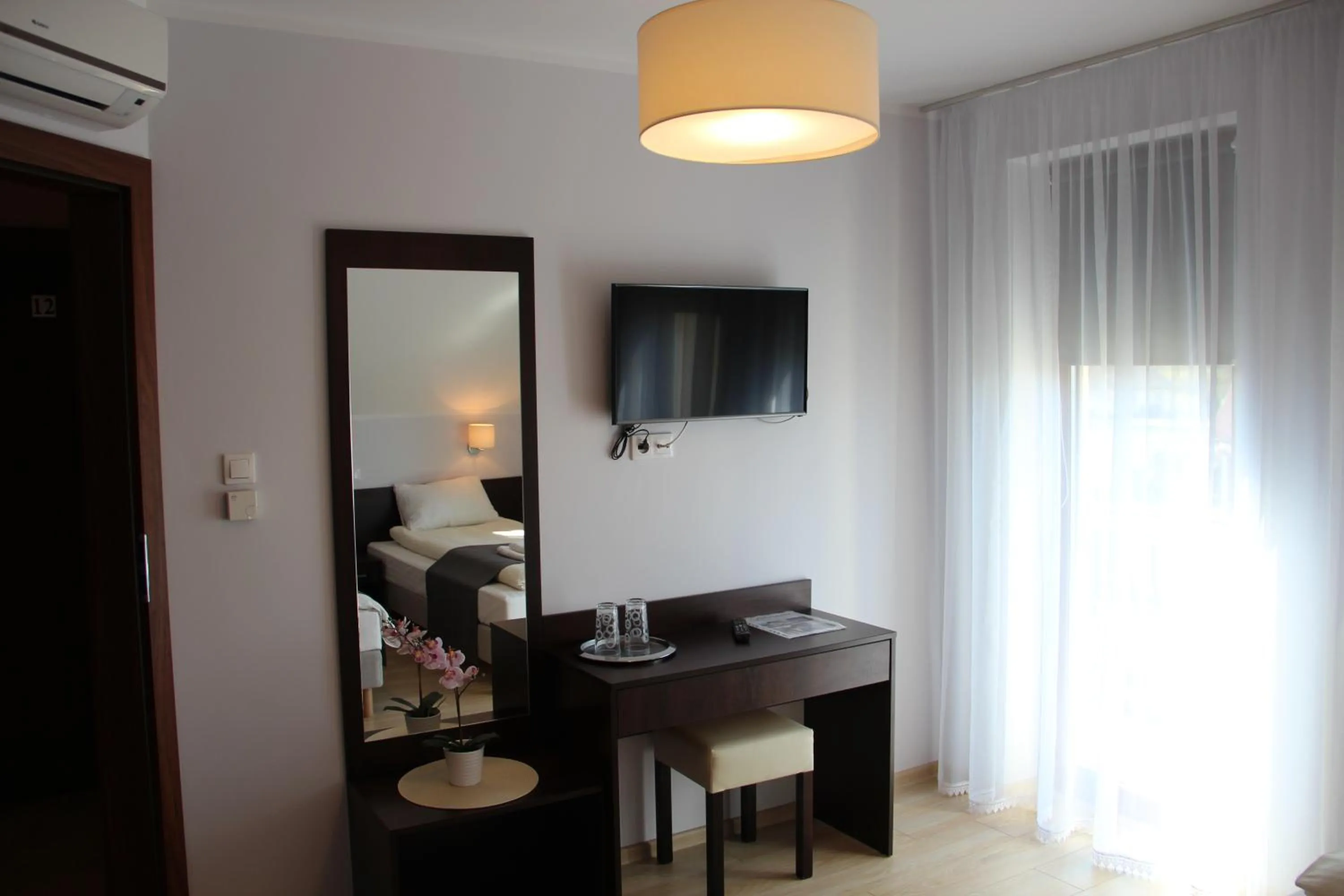 TV and multimedia in Zajazd Gościniec