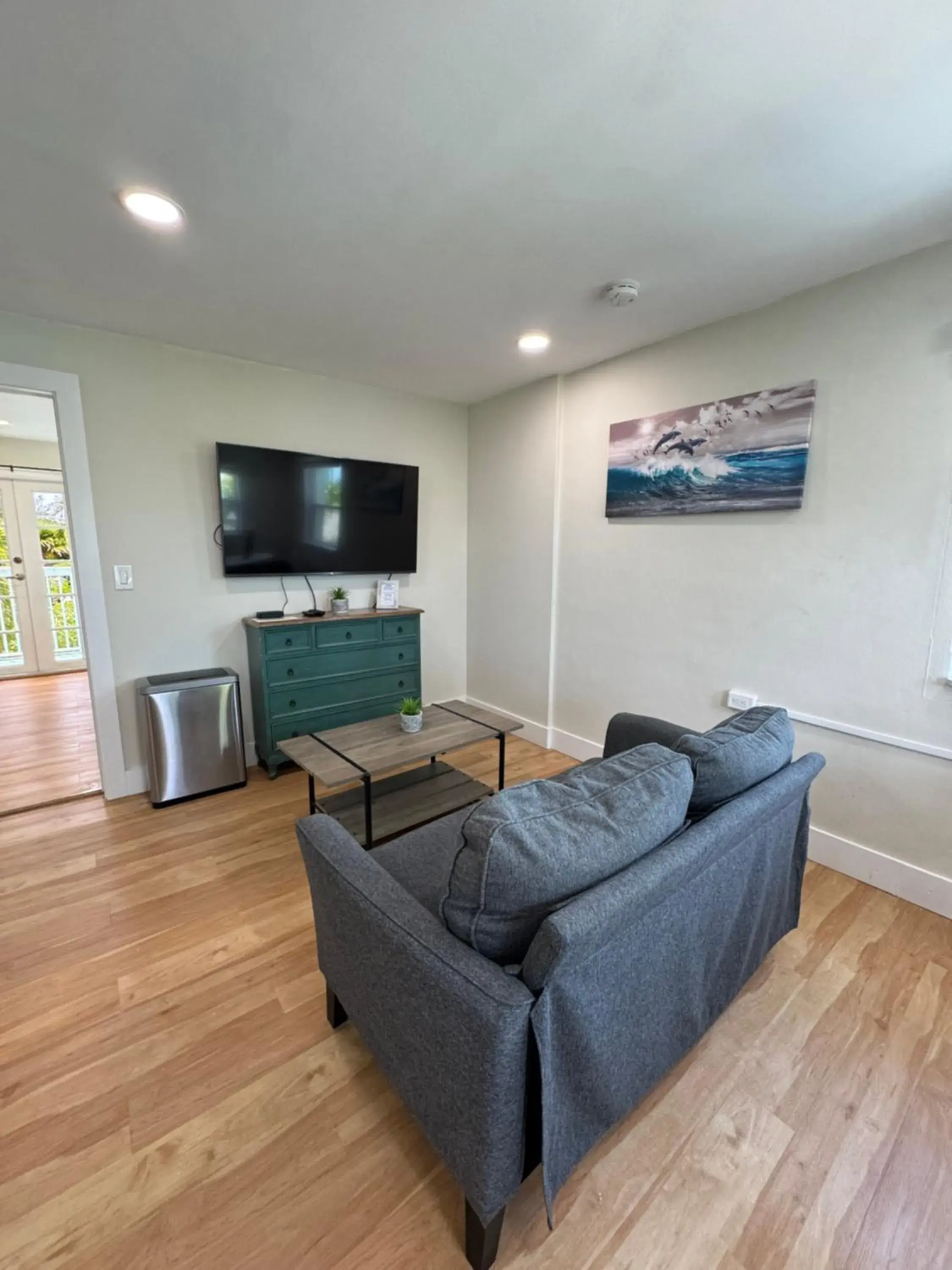 Living room in Gulf View Waterfront Resort Living room in Gulf View Waterfront Resort