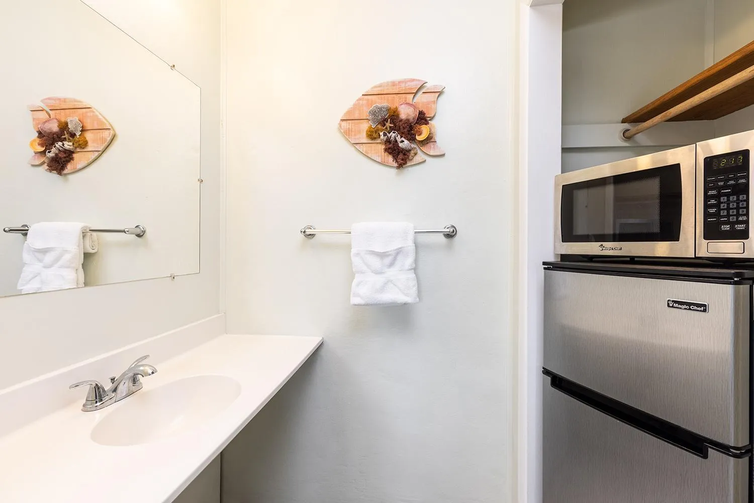 minibar in Gulf View Waterfront Resort