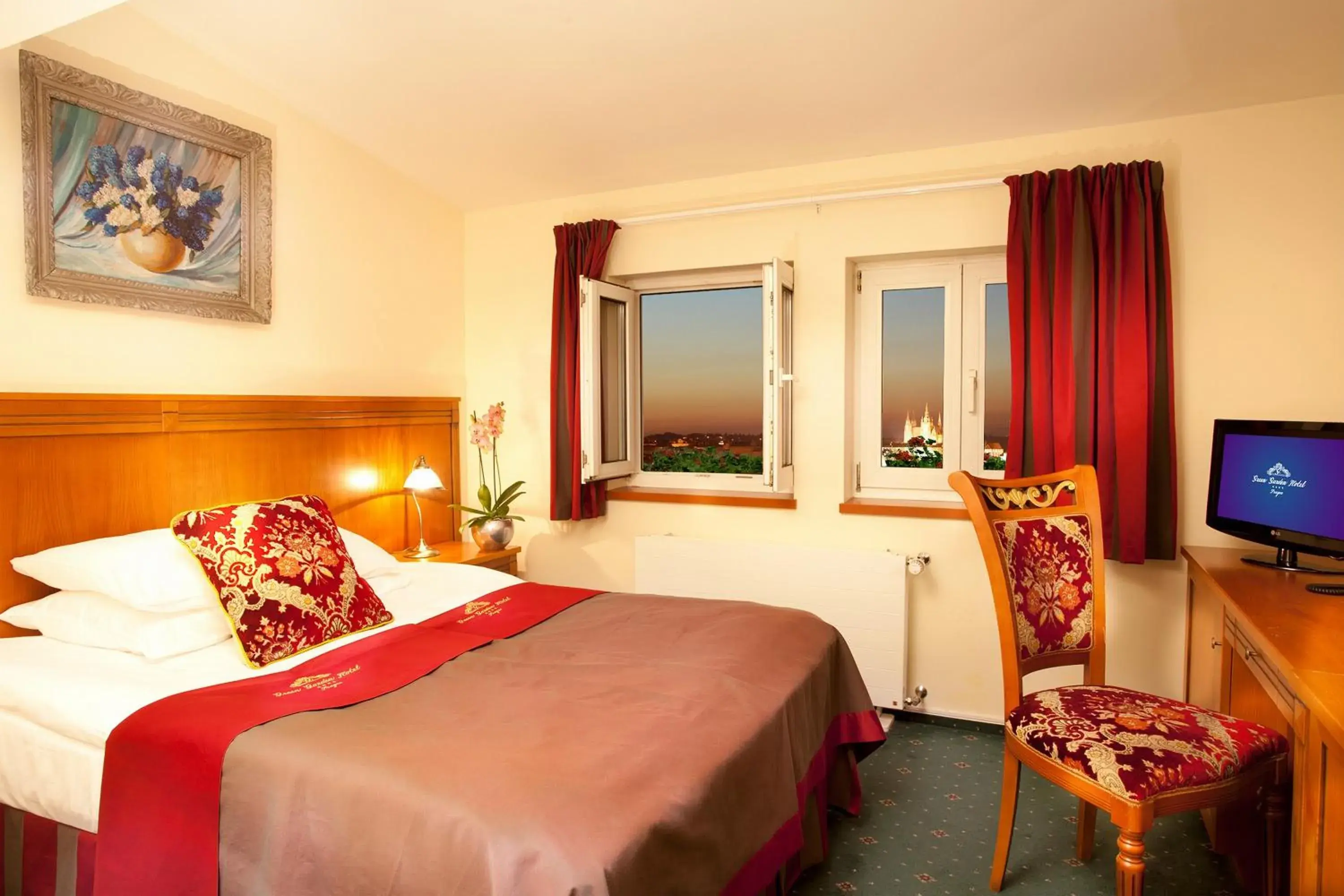 Small Single Room in Green Garden Hotel Small Single Room in Green Garden Hotel