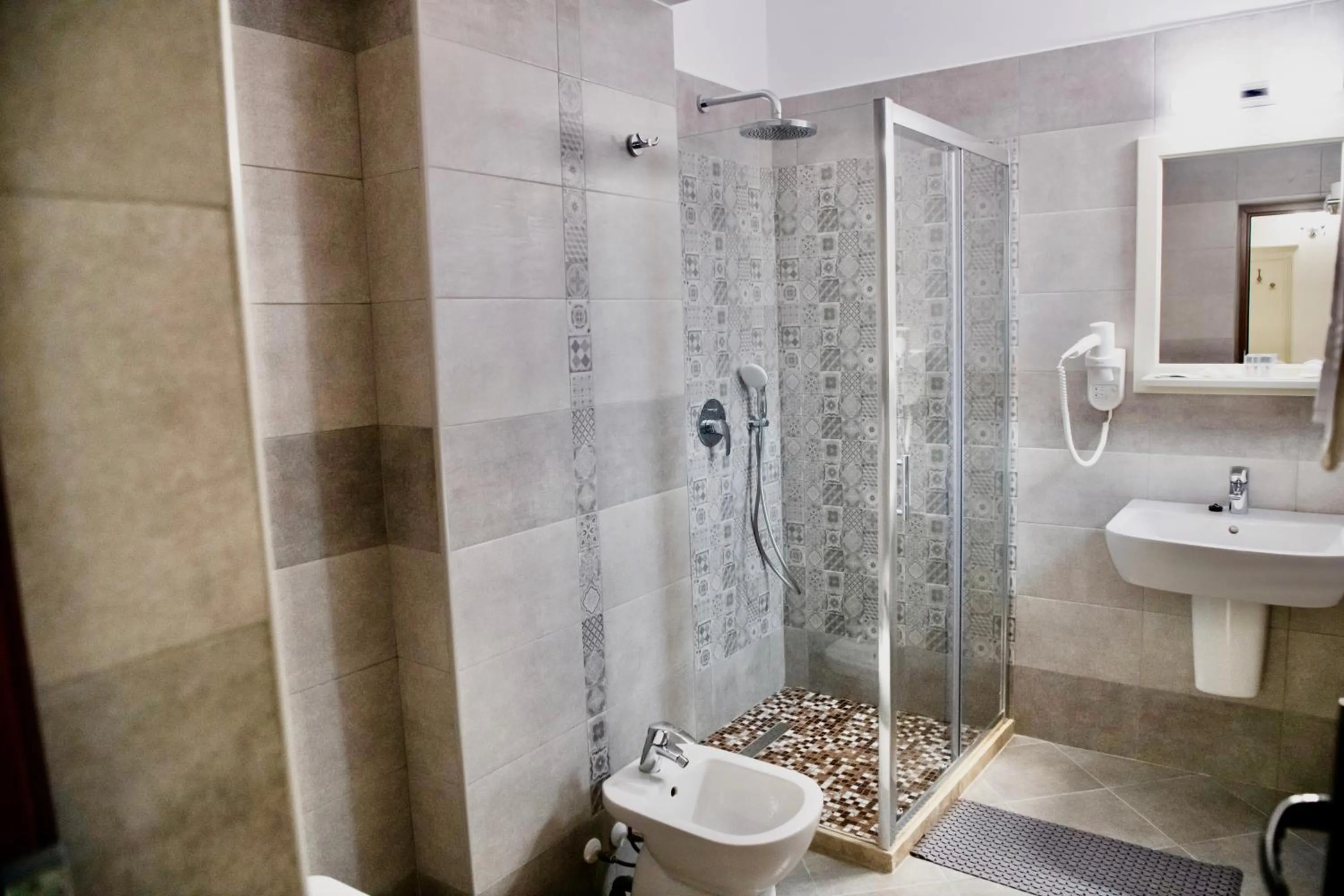 Bathroom in Imperial Hotel&Spa - Baile Olanesti