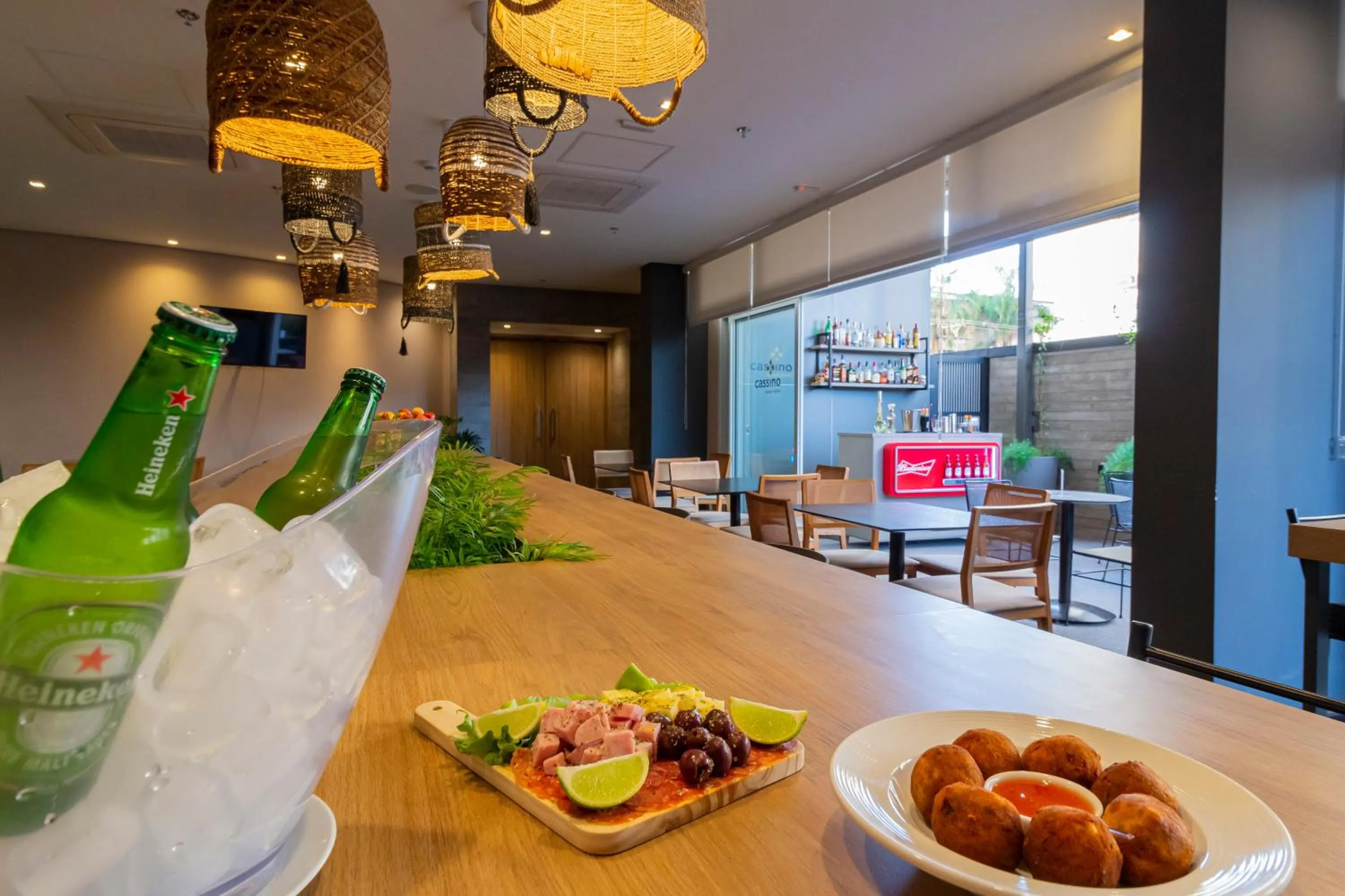 Restaurant/places to eat in Hotel Cassino Tower São José do Rio Preto by Nacional Inn