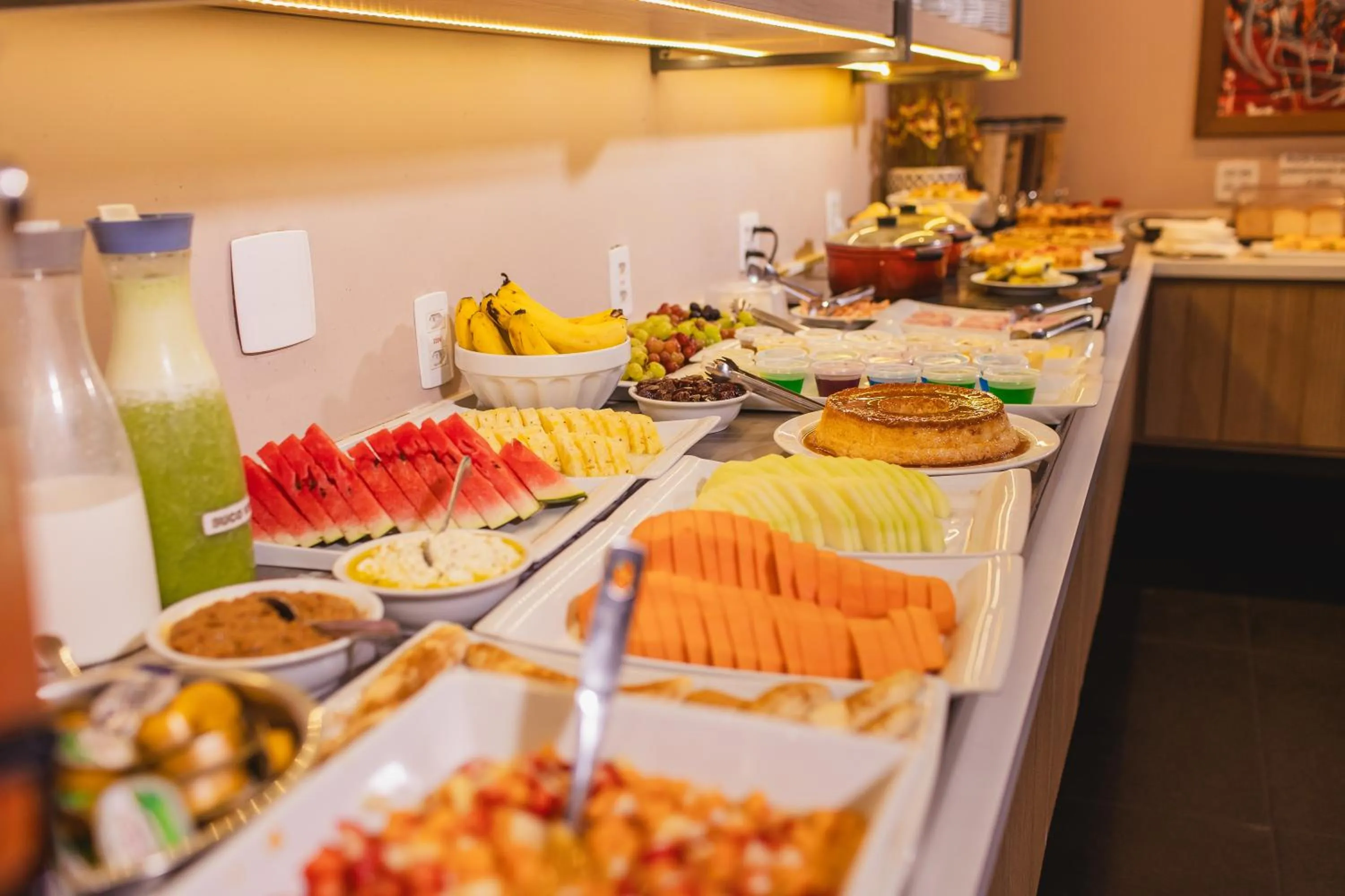 Restaurant/places to eat in Hotel Cassino Tower São José do Rio Preto by Nacional Inn