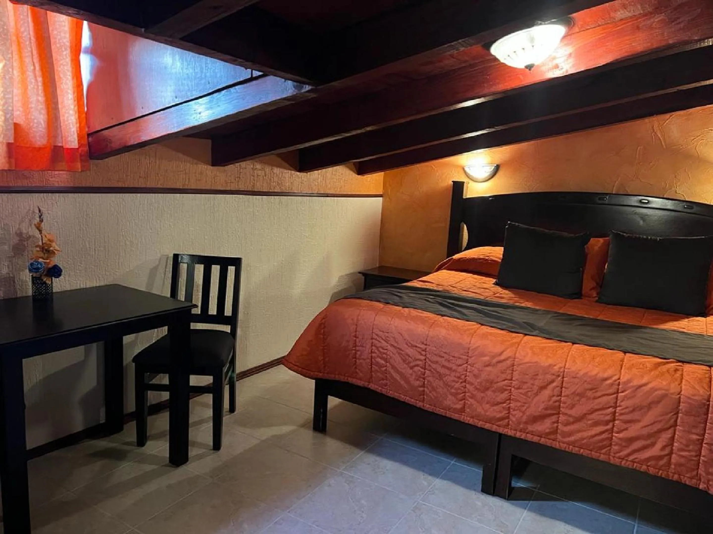 Bed in Hotel Paraiso Real Plus
