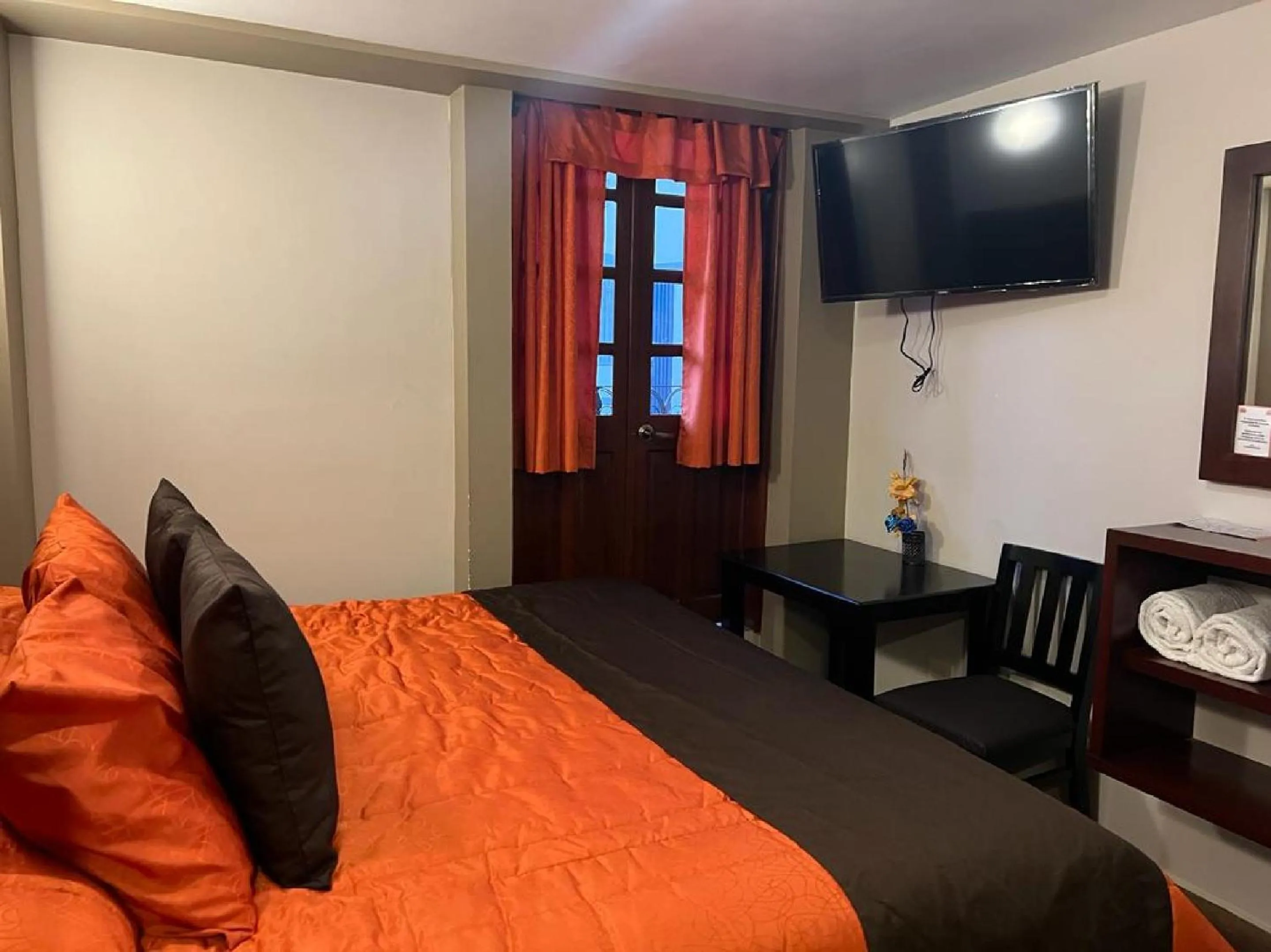 Bed in Hotel Paraiso Real Plus