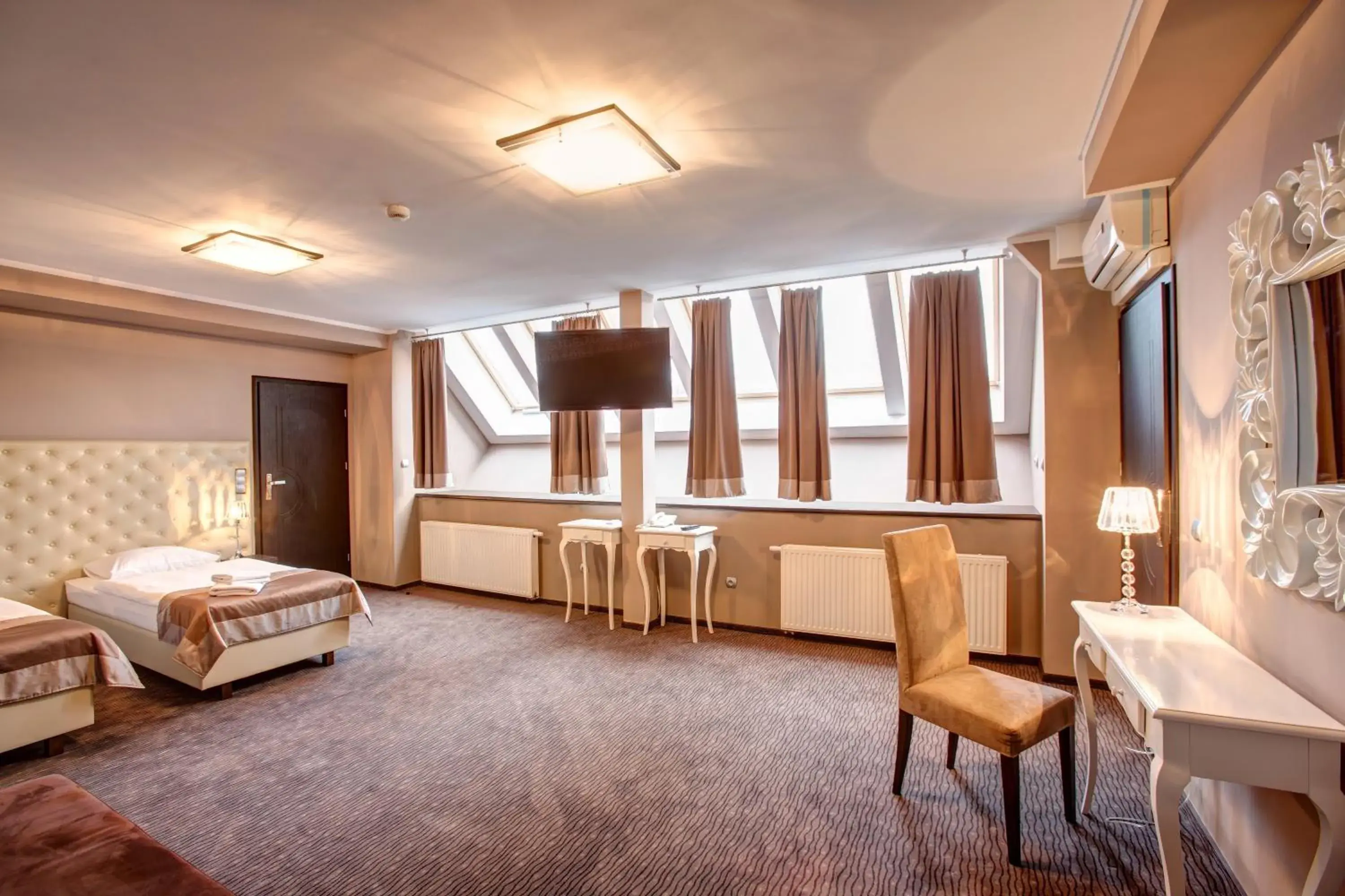 Deluxe Double Room - single occupancy in Hotel Jedlinka Deluxe Double Room - single occupancy in Hotel Jedlinka