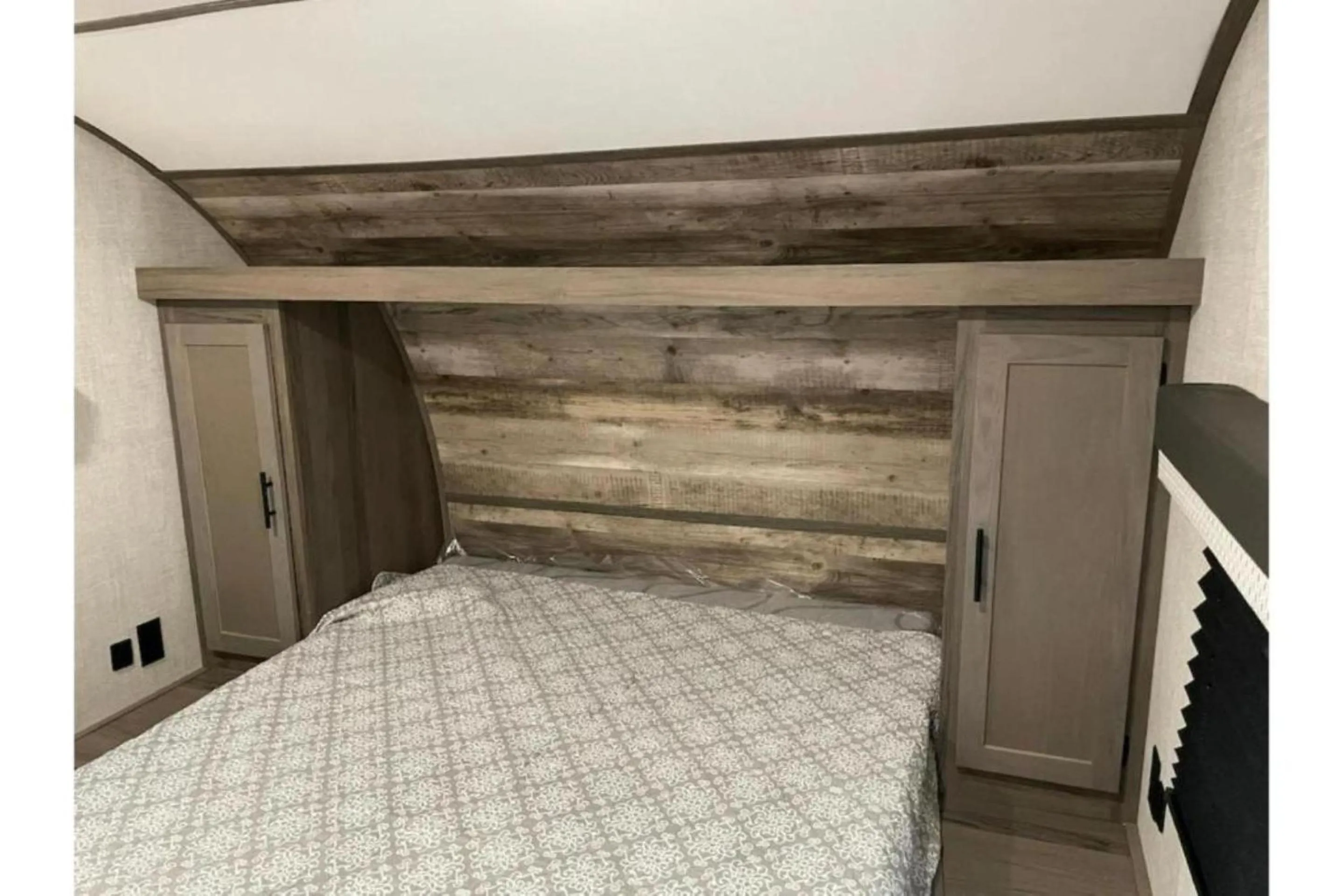 Bedroom, Bed in Cadiz Motel by OYO on route 250