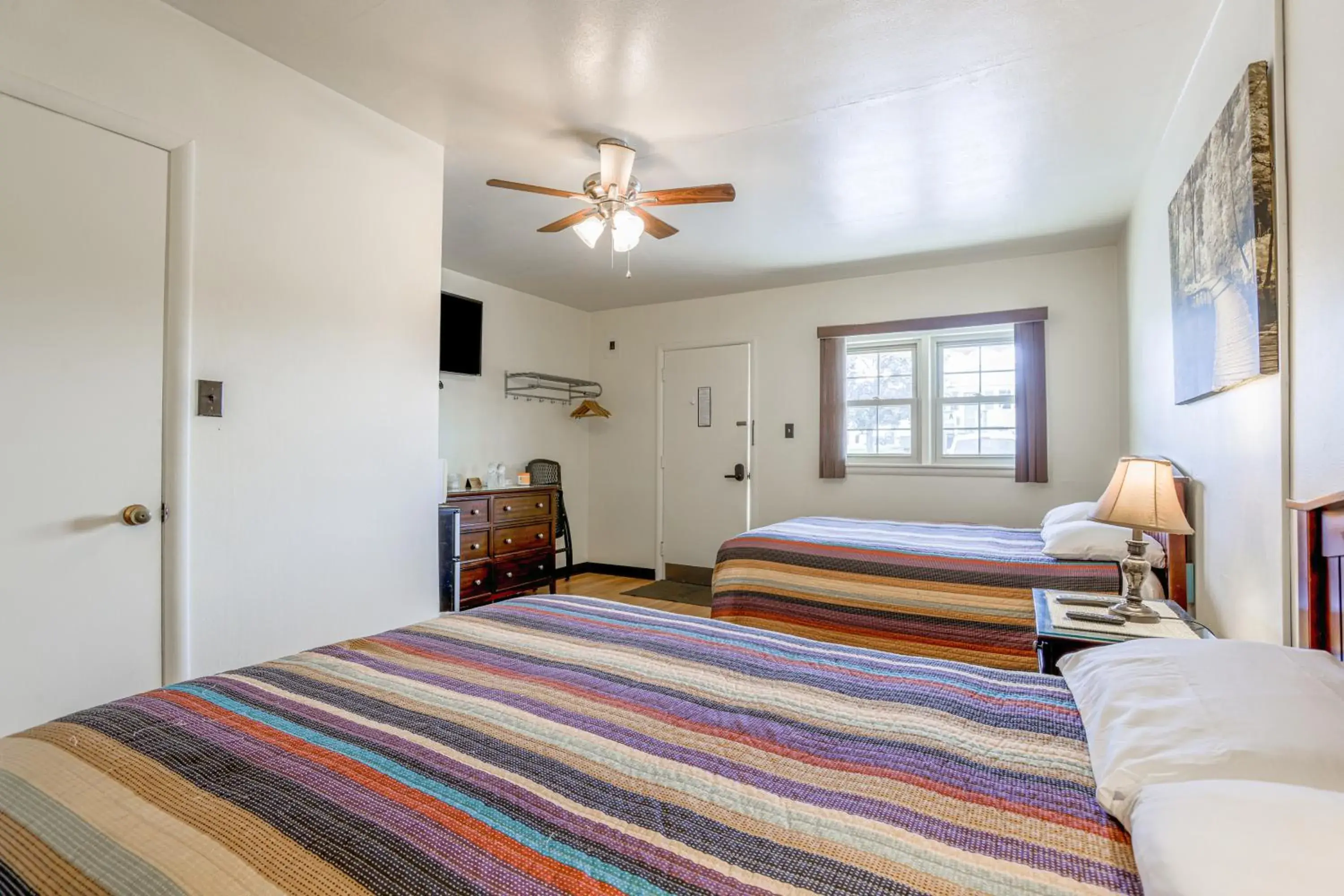 Bedroom, Bed in Cadiz Motel by OYO on route 250 Bedroom, Bed in Cadiz Motel by OYO on route 250