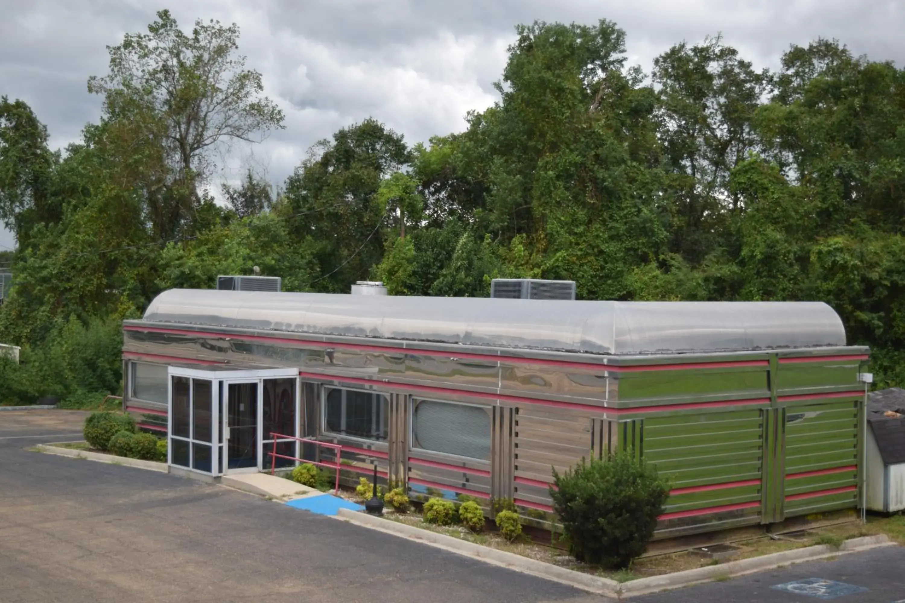 Restaurant/places to eat in Value Inn - Livonia Restaurant/places to eat in Value Inn - Livonia