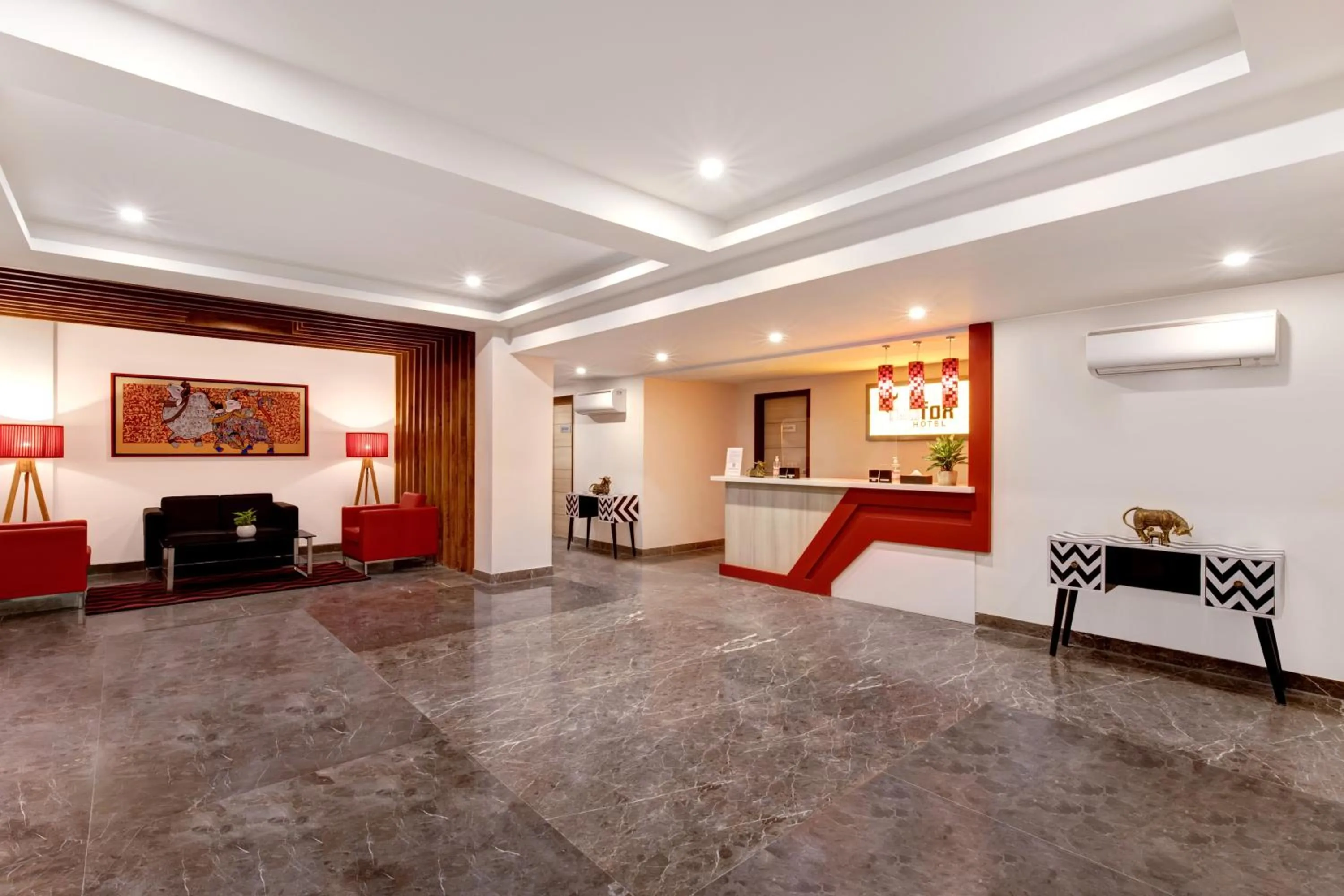 Lobby or reception in Red Fox by Lemon Tree Hotels, Neelkanth