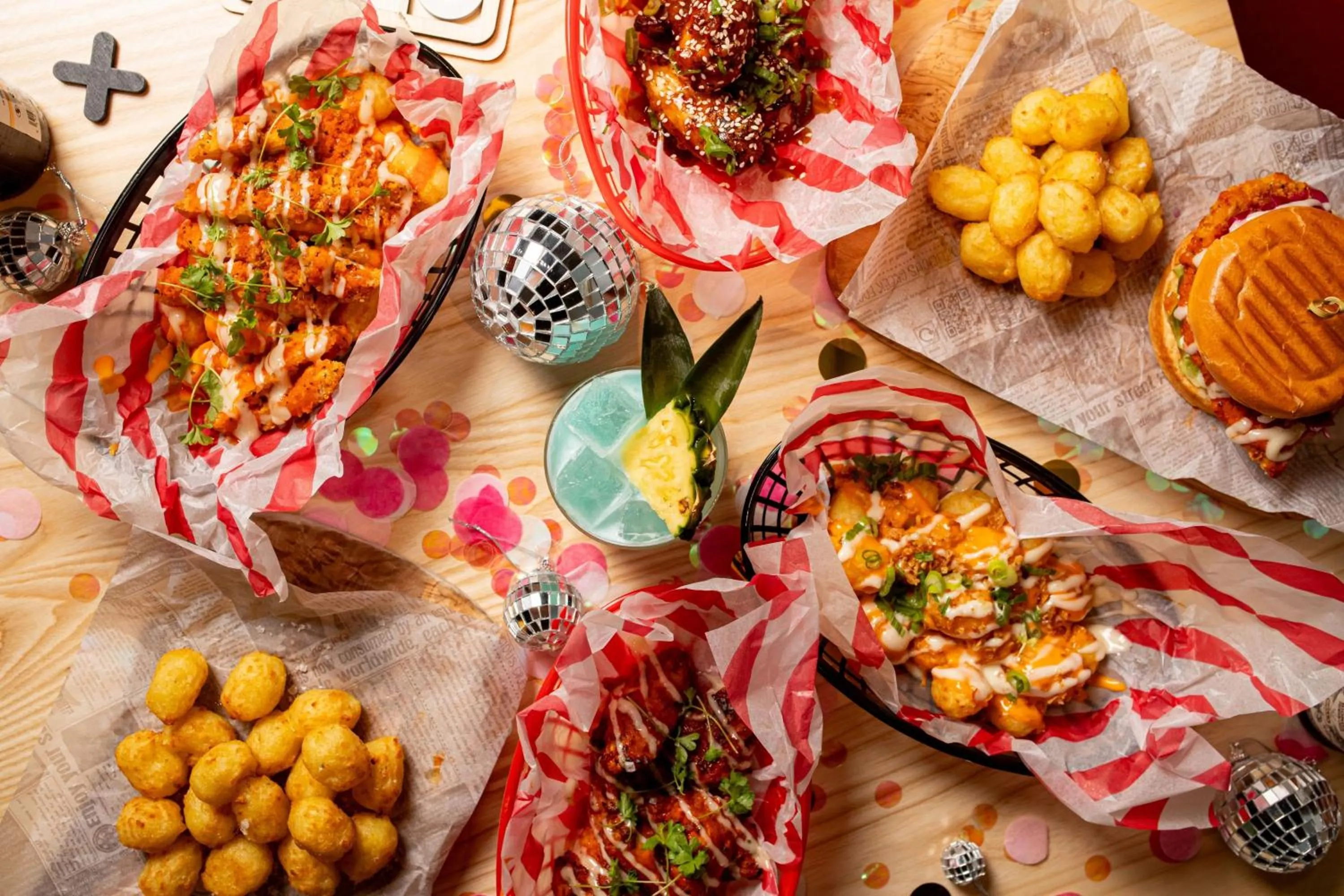 Lounge or bar in Moxy Manchester City