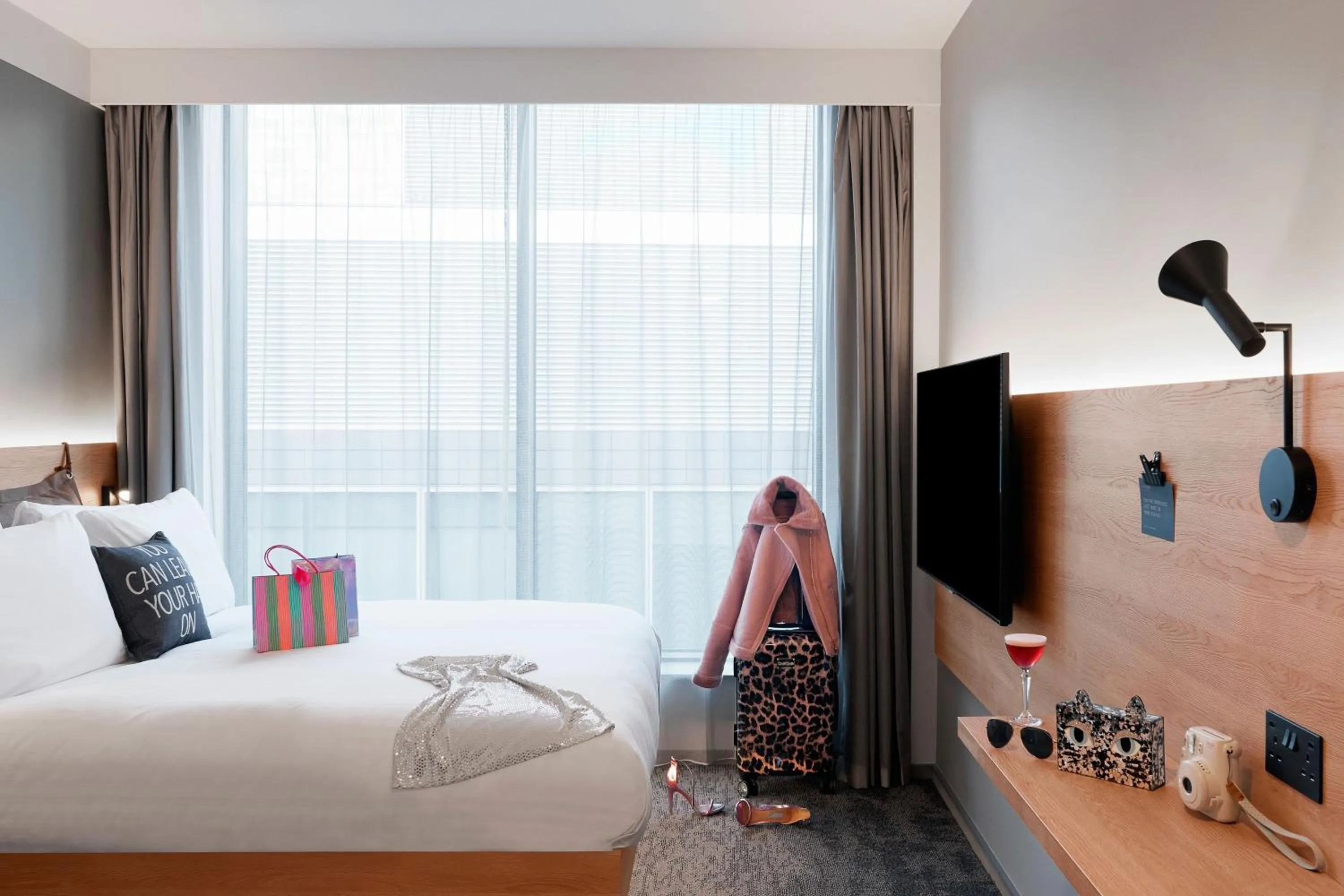 Bedroom, Bed in Moxy Manchester City