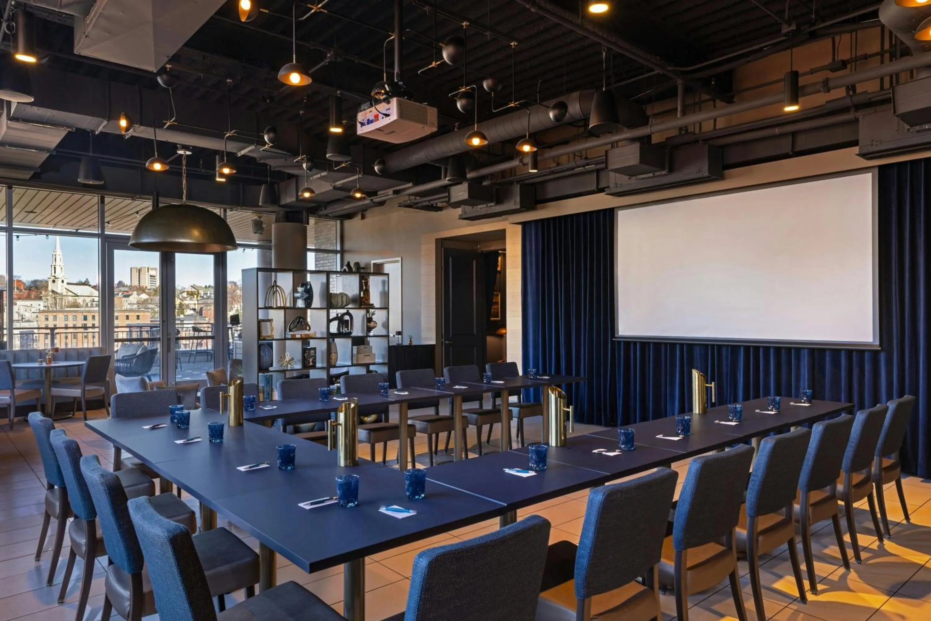 Meeting/conference room in Aloft Providence Downtown