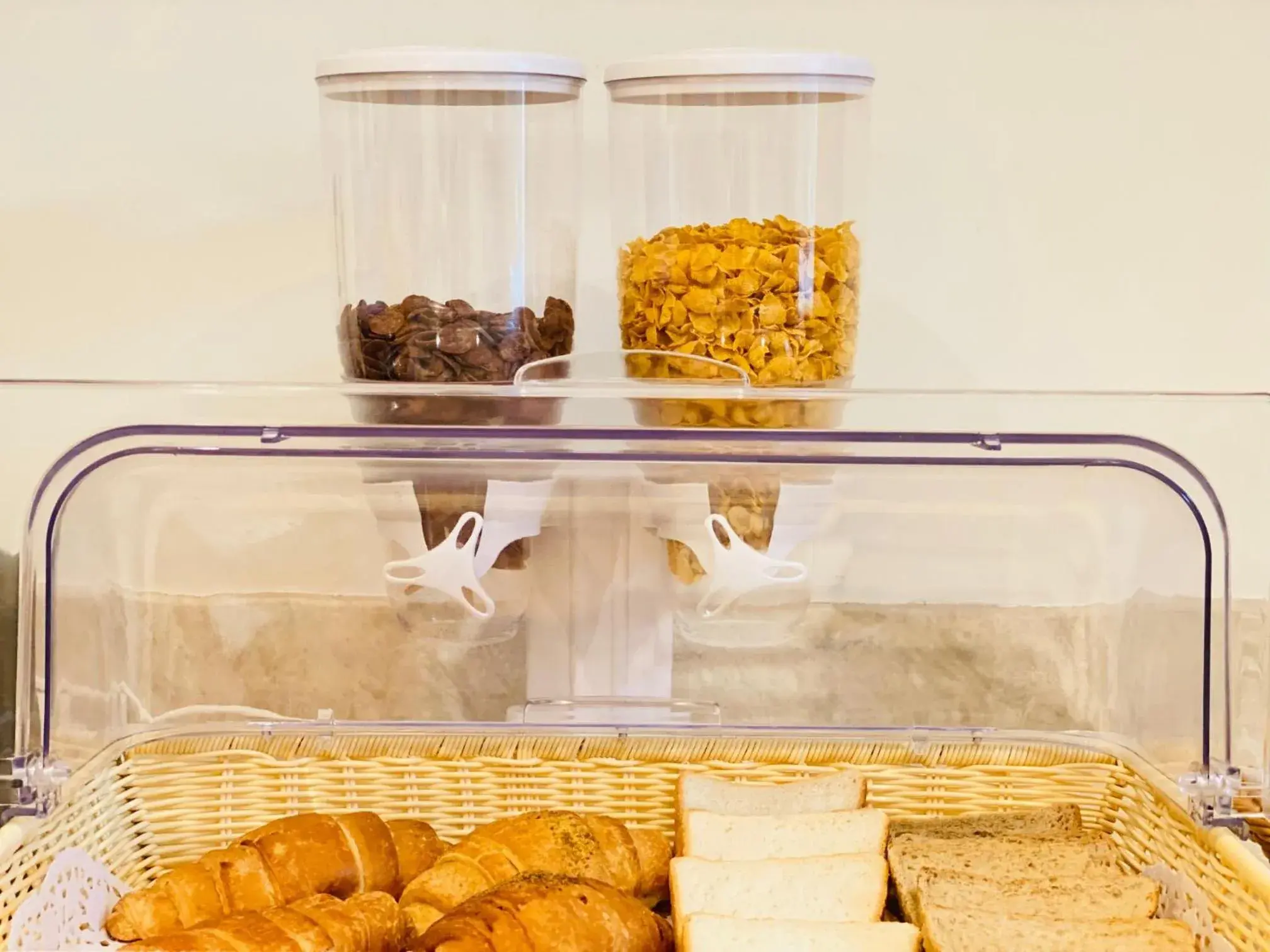 Breakfast in SITARA HOTEL APARTMENT Breakfast in SITARA HOTEL APARTMENT