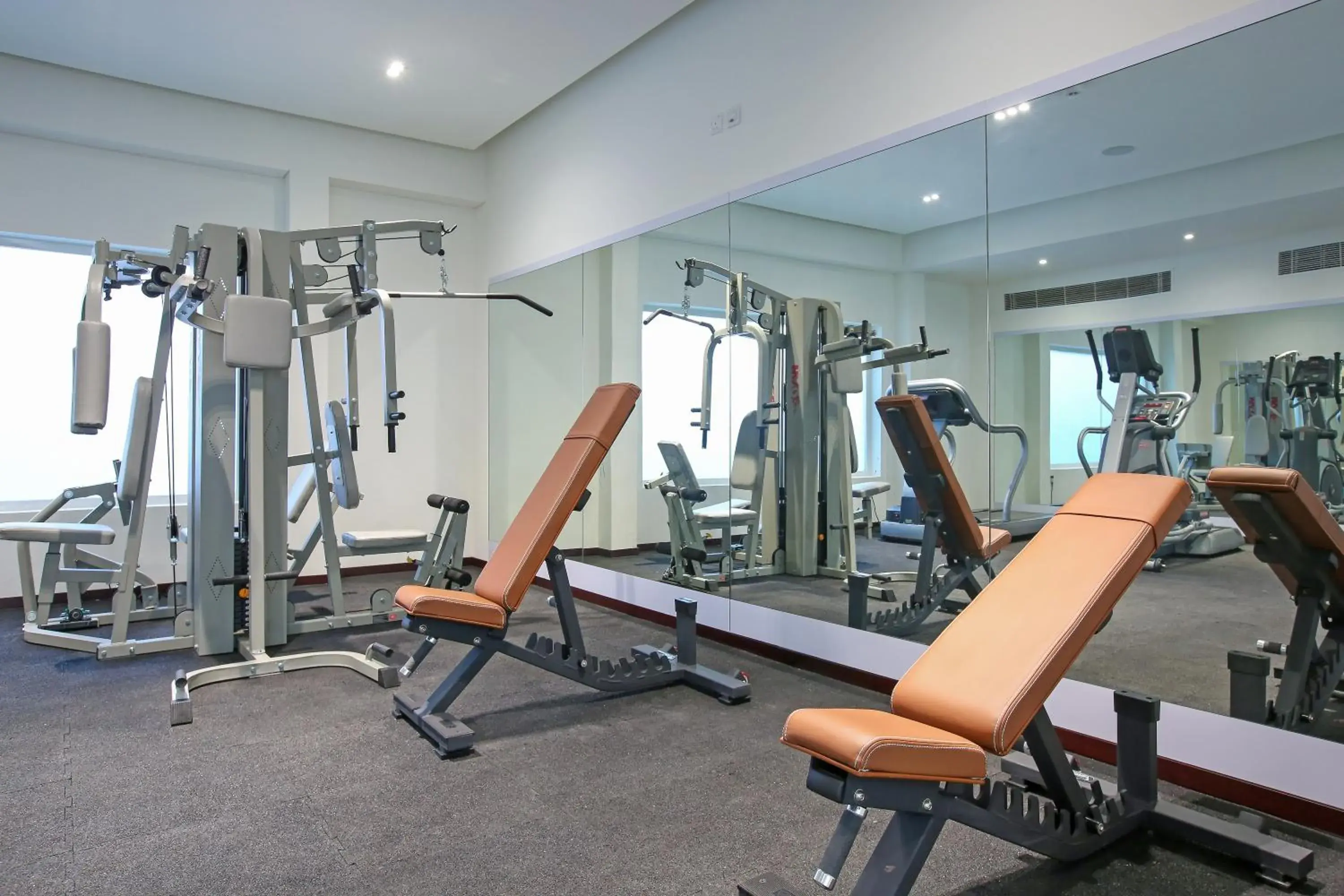 Fitness centre/facilities in SITARA HOTEL APARTMENT Fitness centre/facilities in SITARA HOTEL APARTMENT