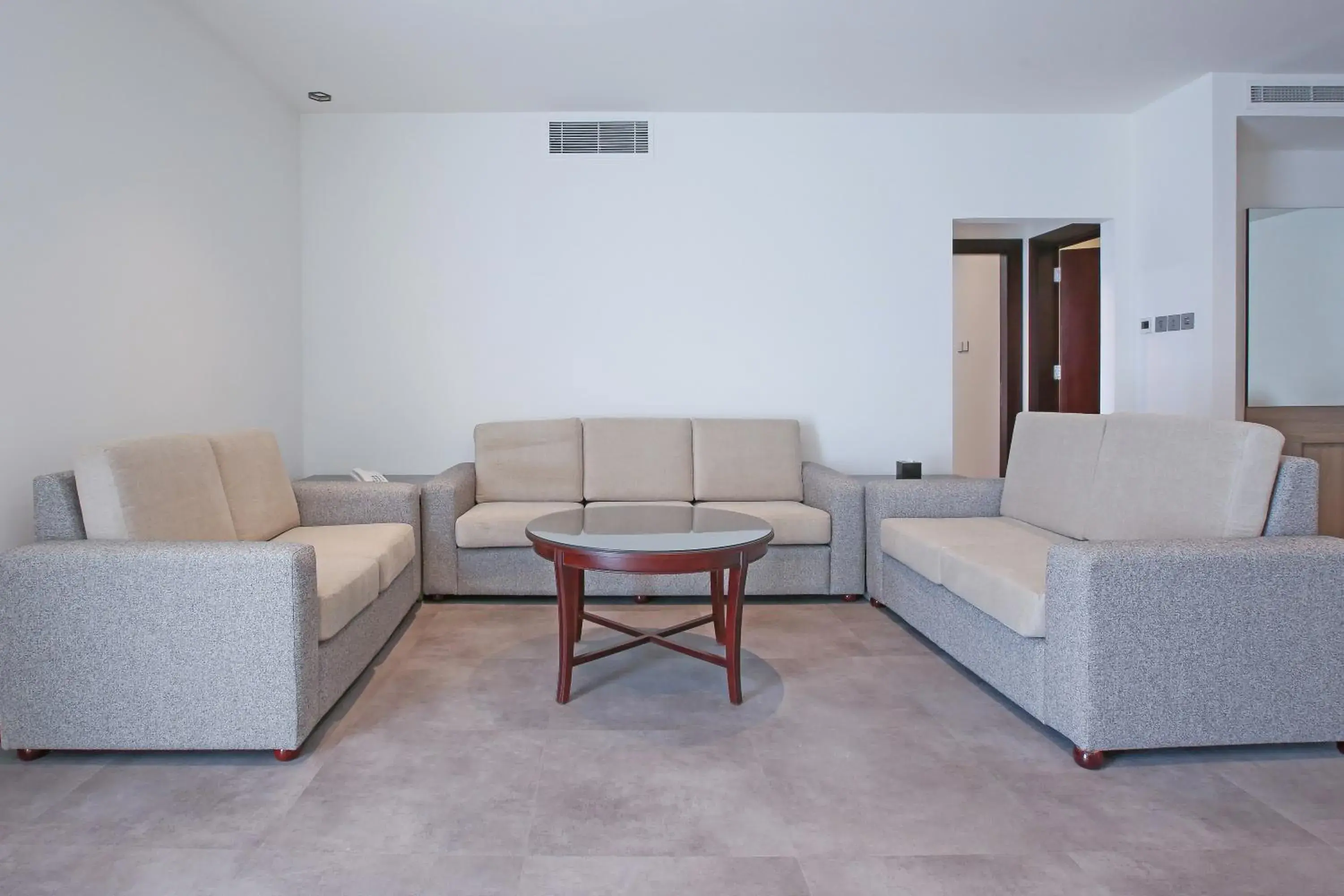 One-Bedroom Apartment in SITARA HOTEL APARTMENT One-Bedroom Apartment in SITARA HOTEL APARTMENT