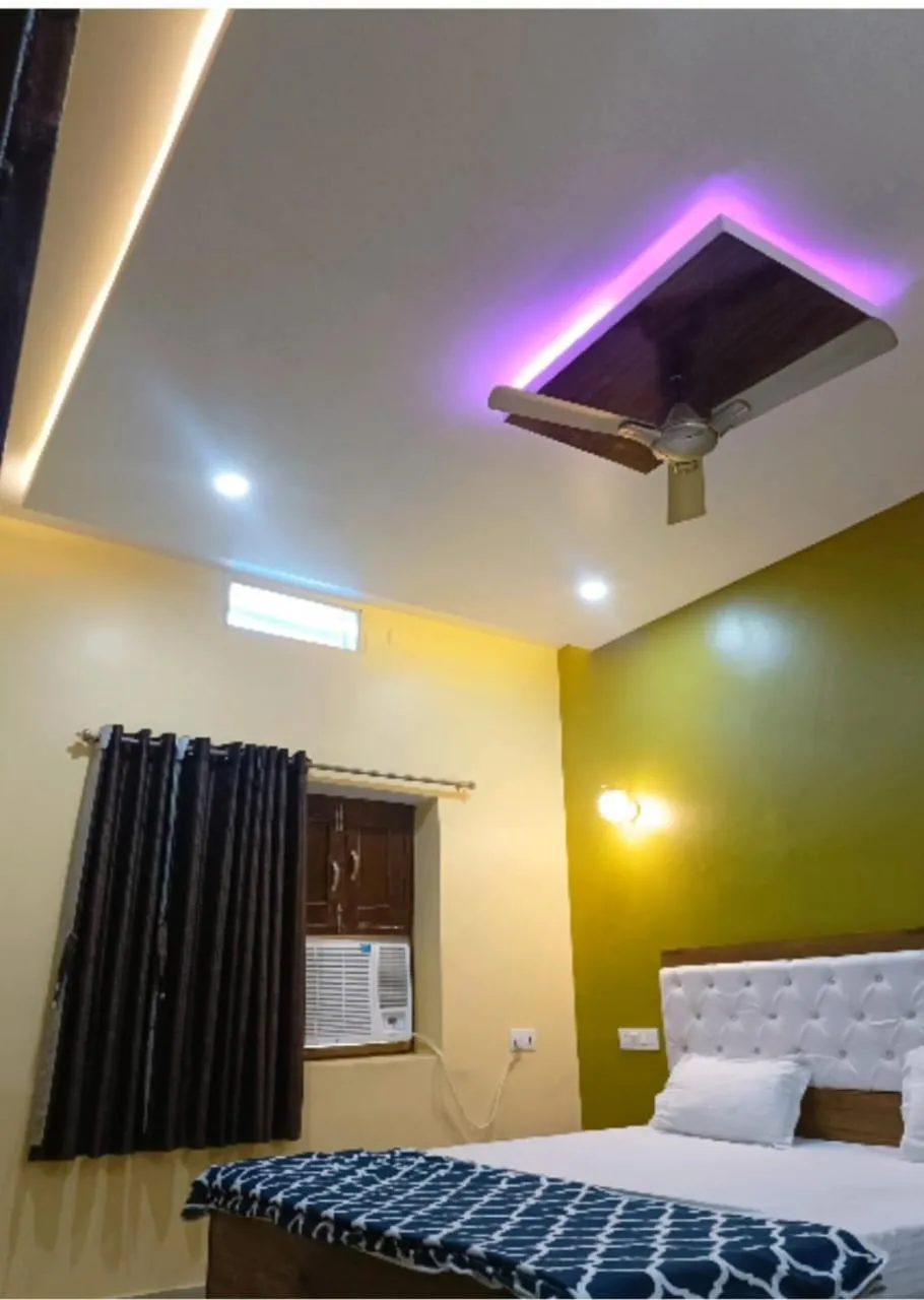 Bedroom, Bed in Hotel Virasat Retreat