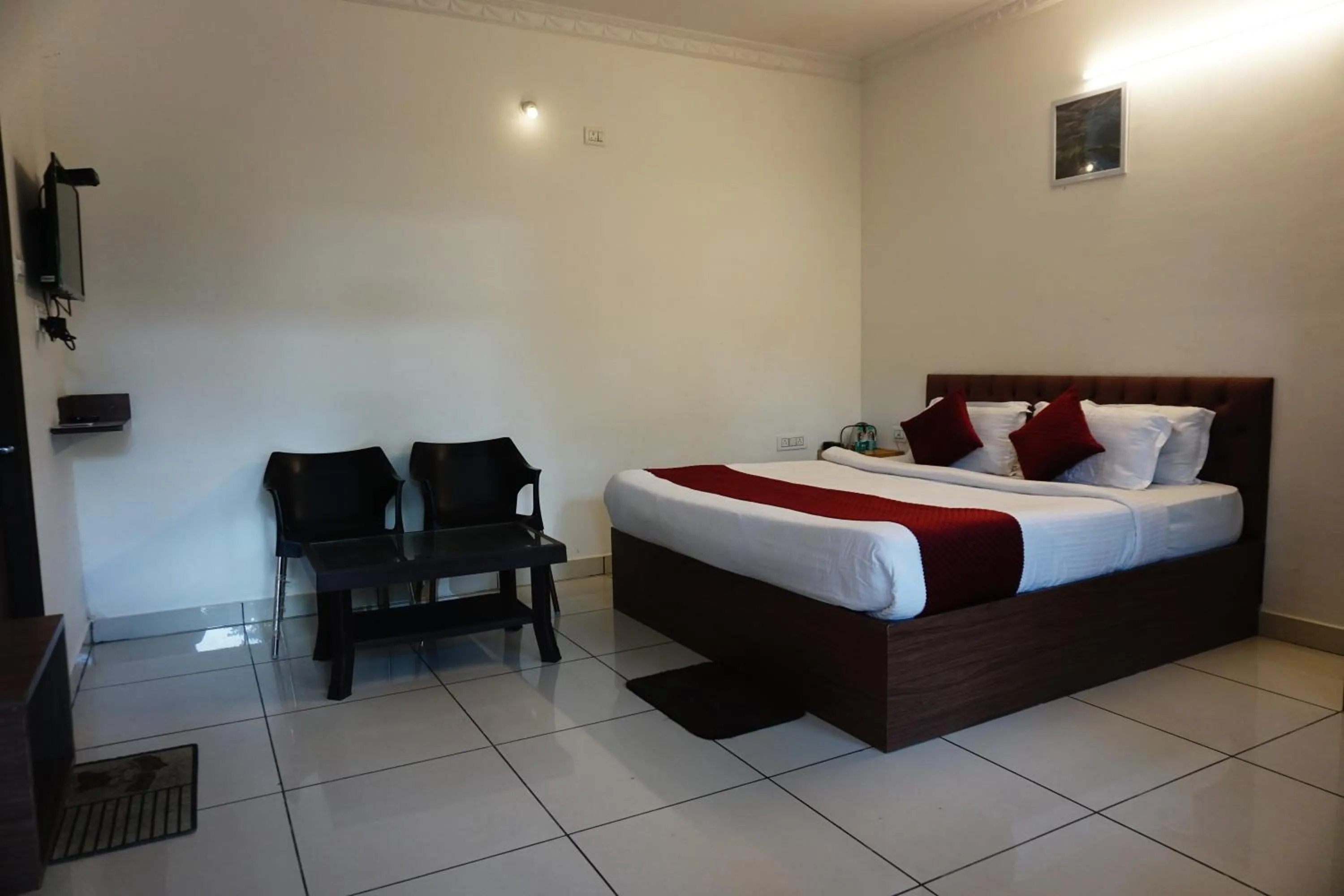 Bedroom, Bed in Vistar Resort & Hotels