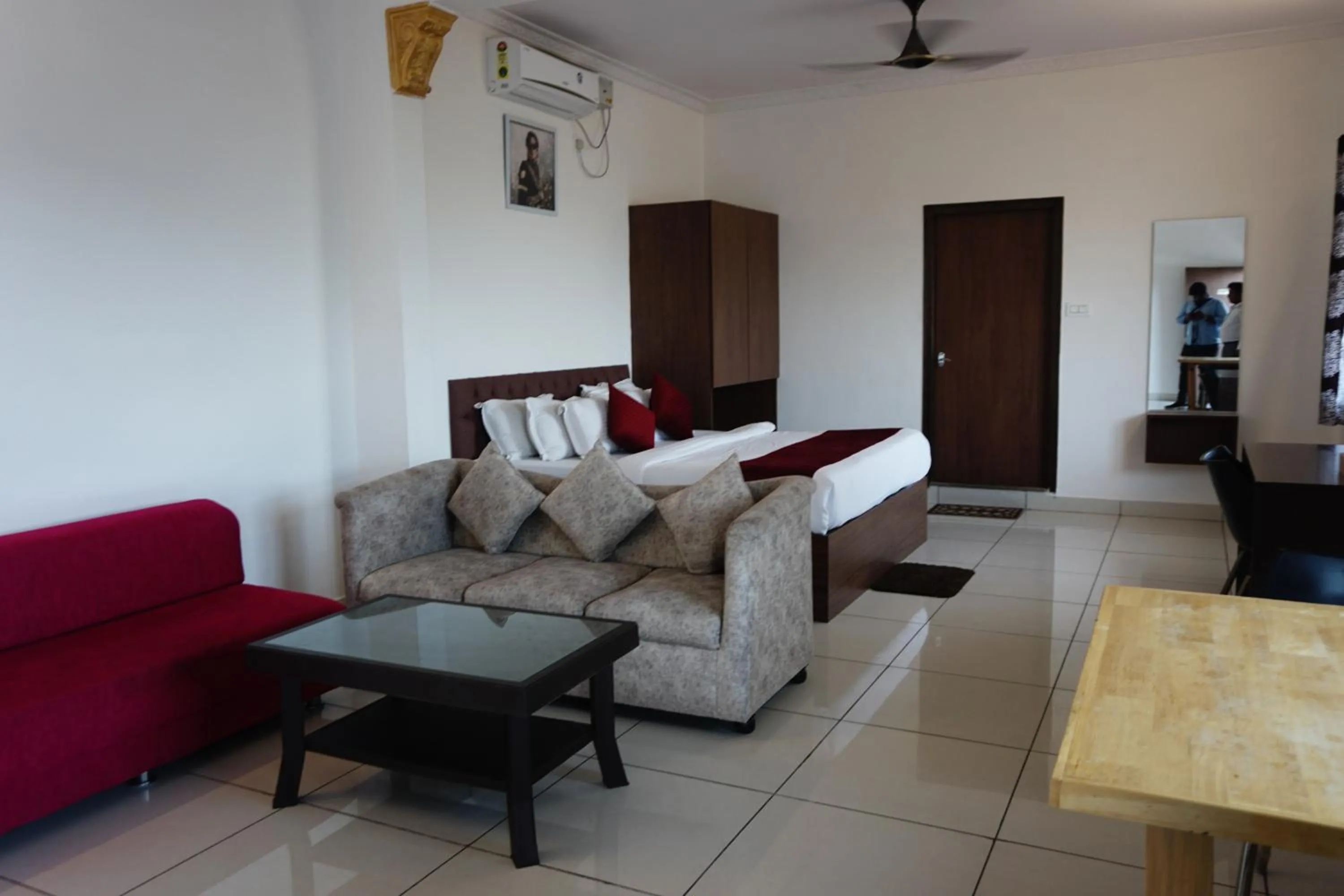 Seating area in Vistar Resort & Hotels