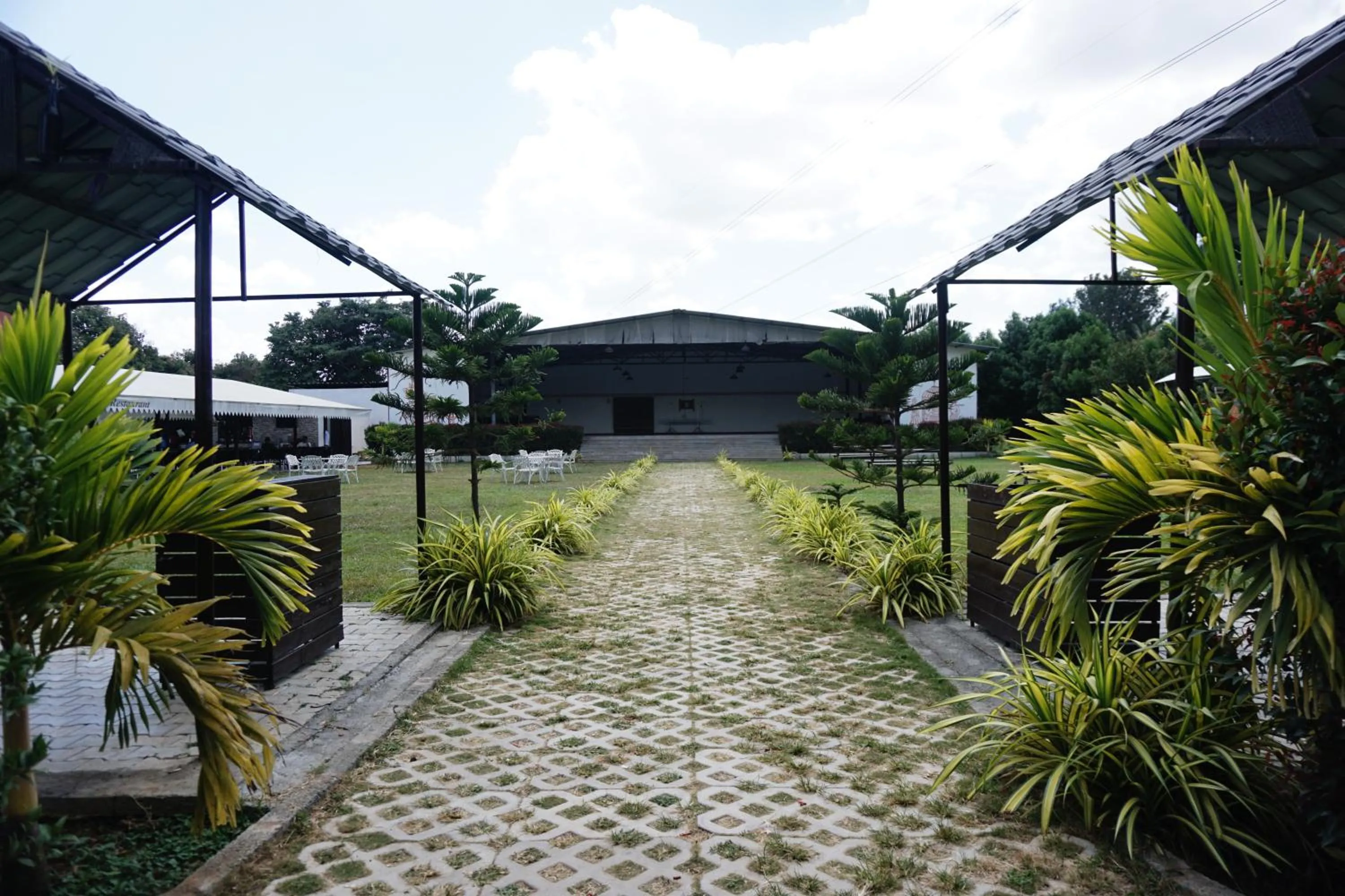 Property building in Vistar Resort & Hotels