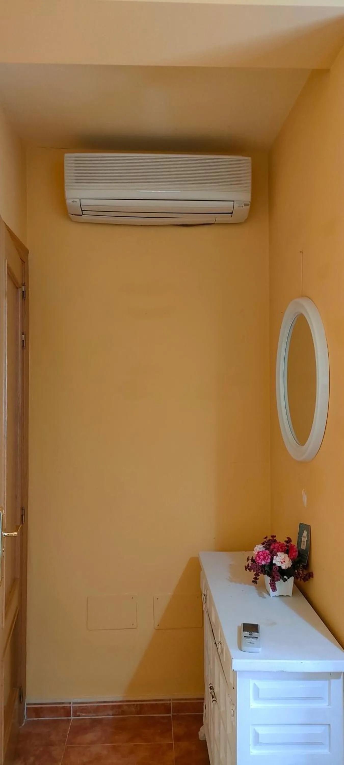 internet, Bathroom in Hermosa Habitación amplia, fresca y tranquila.