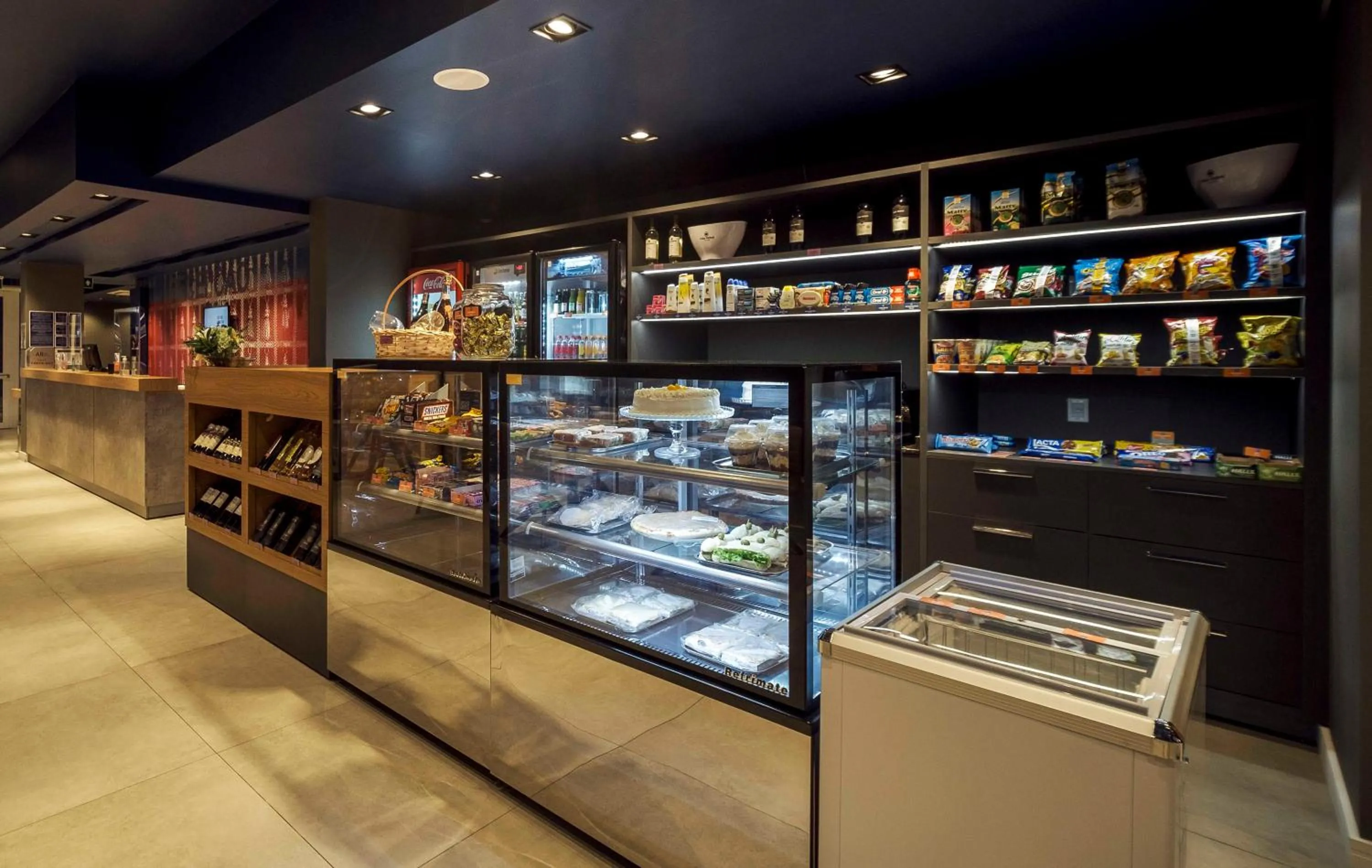 Lounge or bar in Ibis Budget Farroupilha