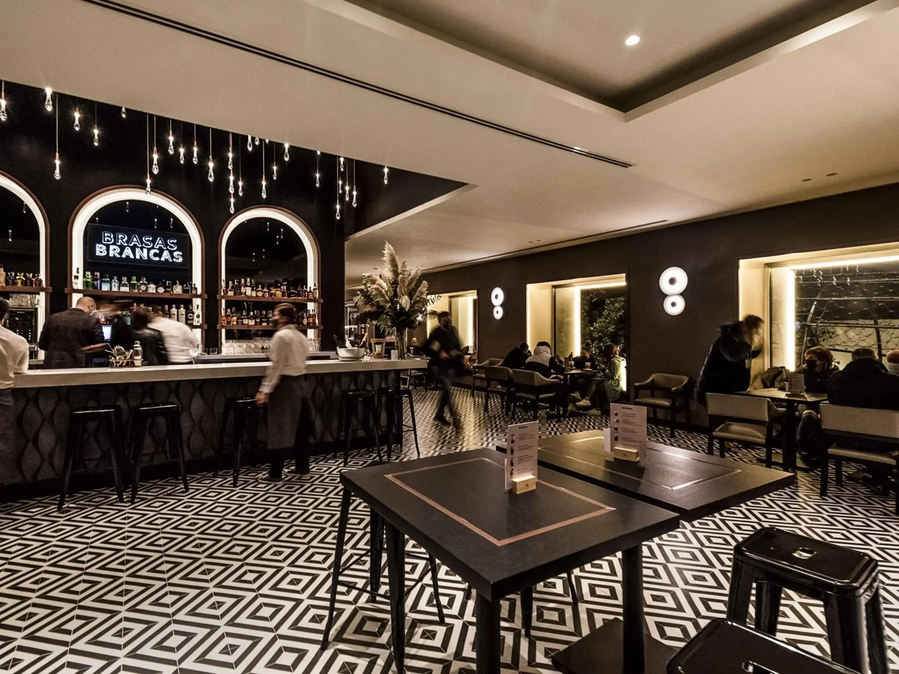 Lounge or bar in Mercure Lugo Centro Lounge or bar in Mercure Lugo Centro